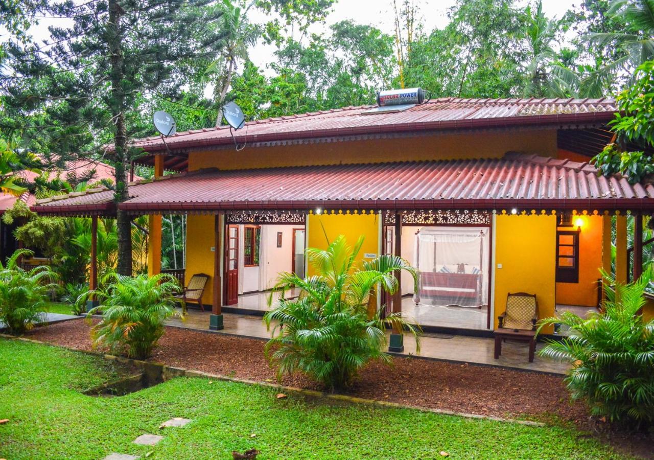 Araliya Gardens Hotel