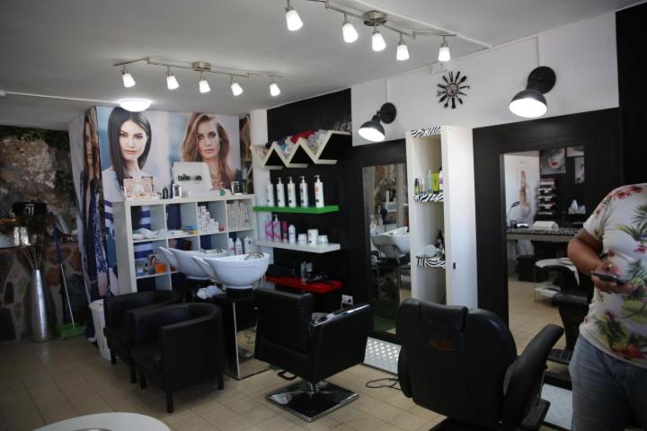 Photo 9