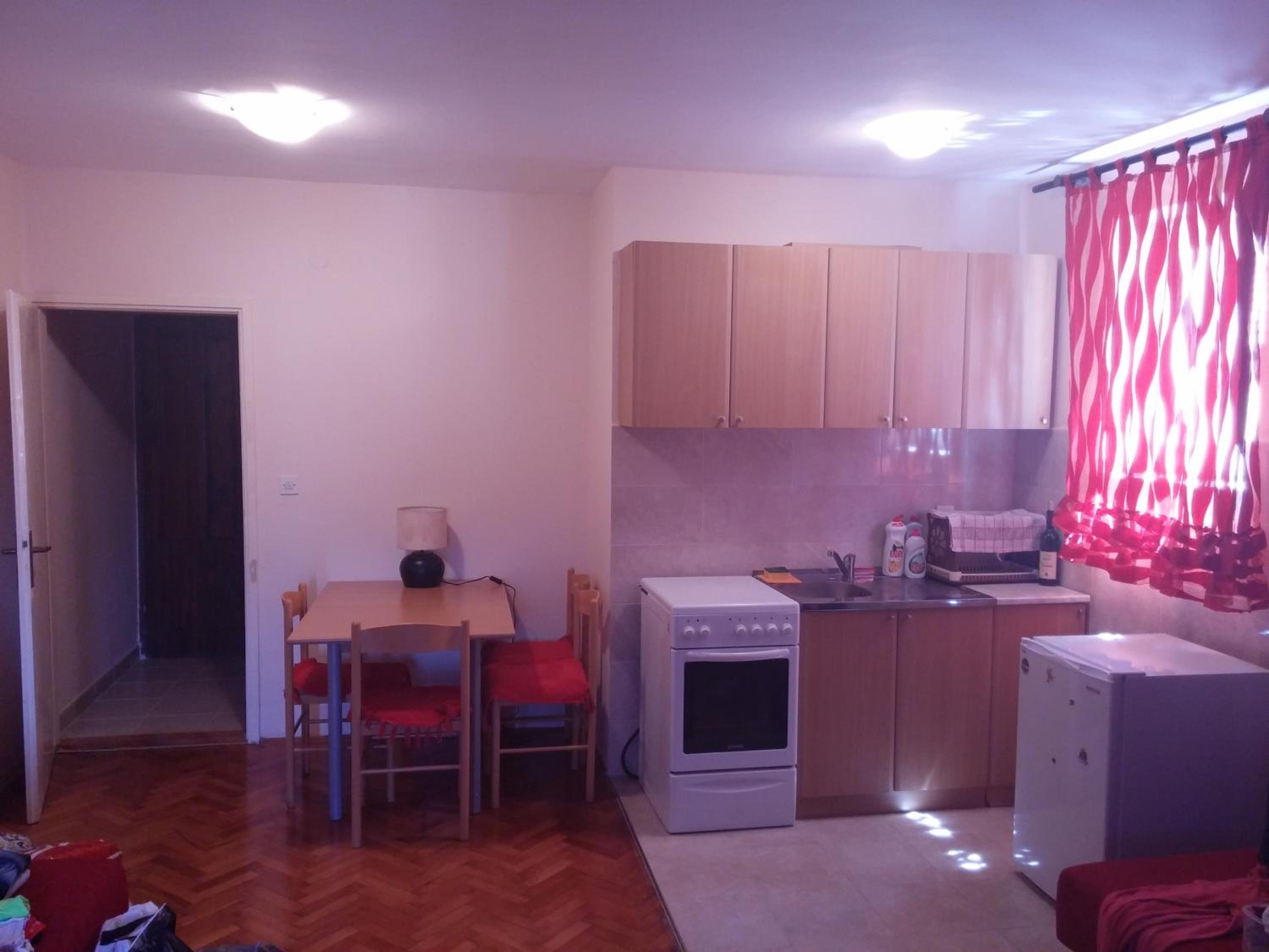 Stari Grad Studio Apartment