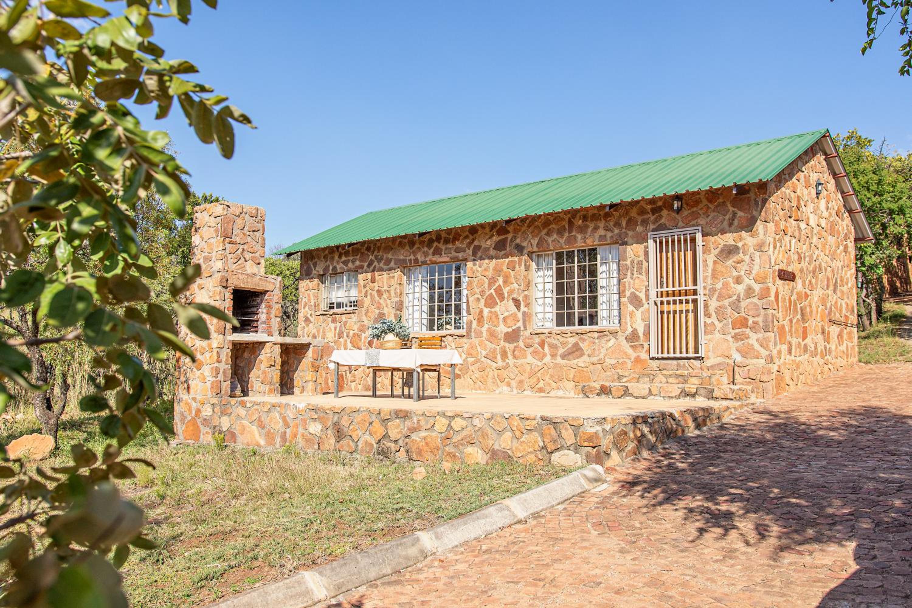 Milorho Lodge view 5