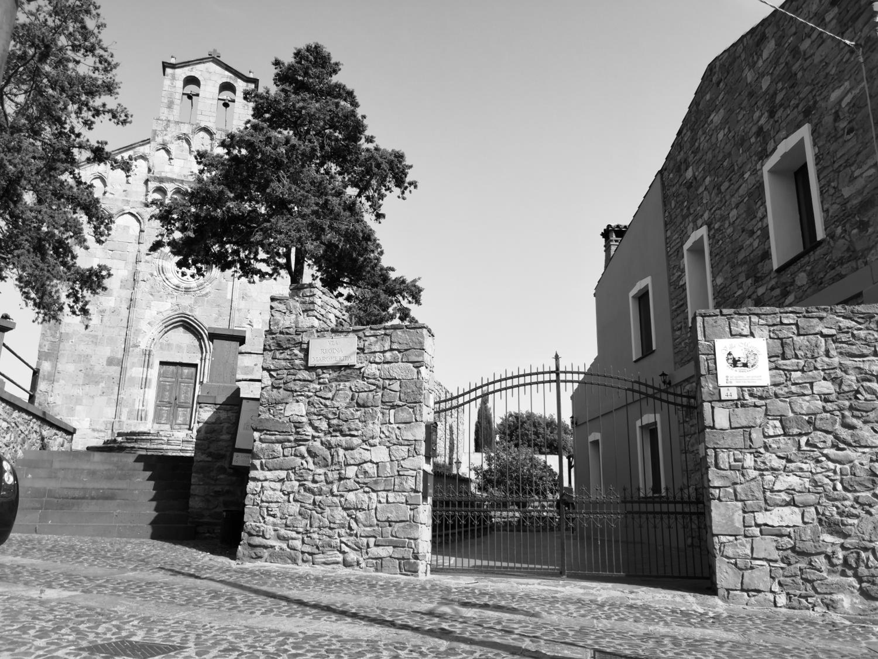 Photo 34