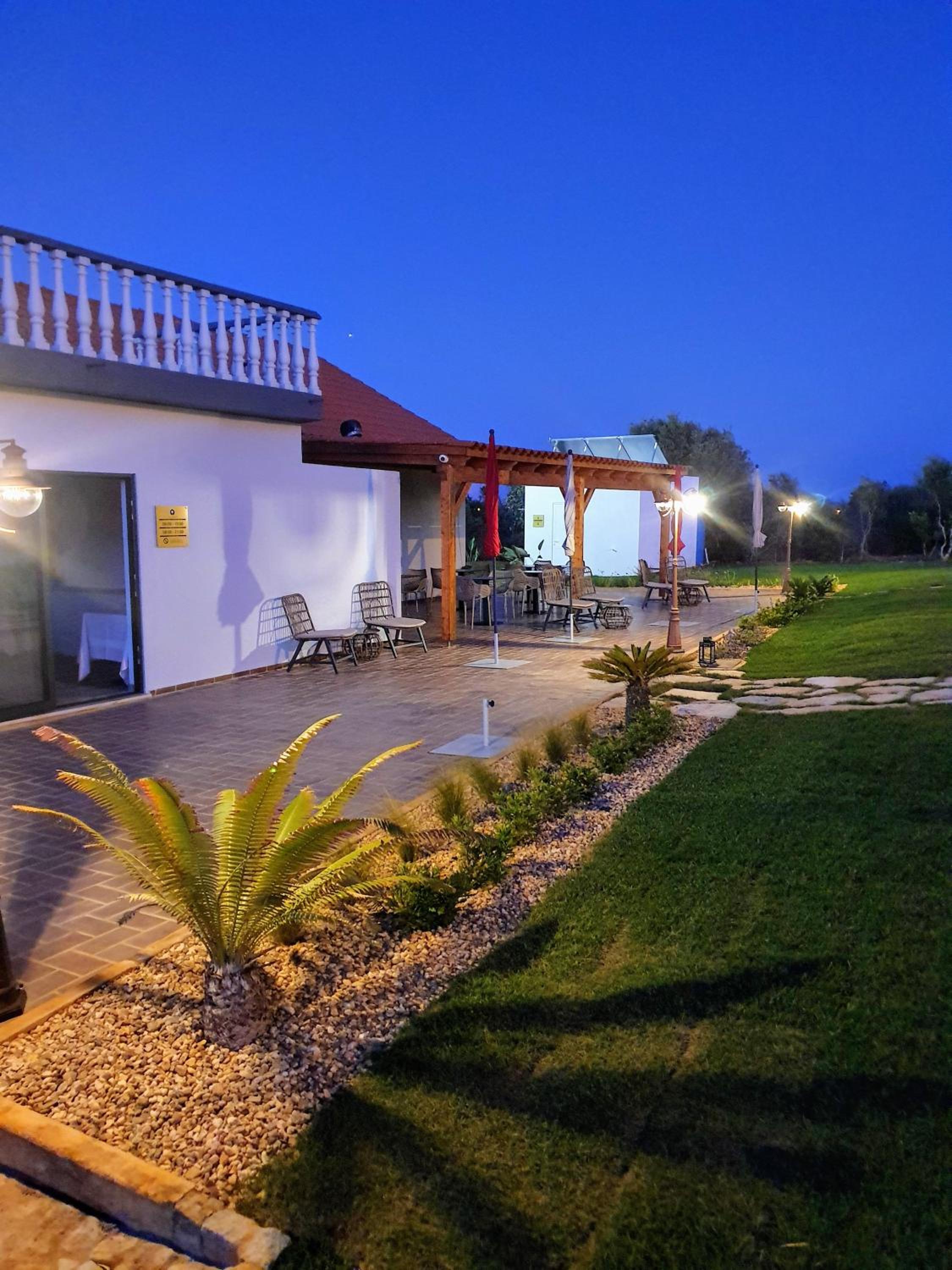 Hotel Vila Fuzeta Bed & Breakfast - Image 1