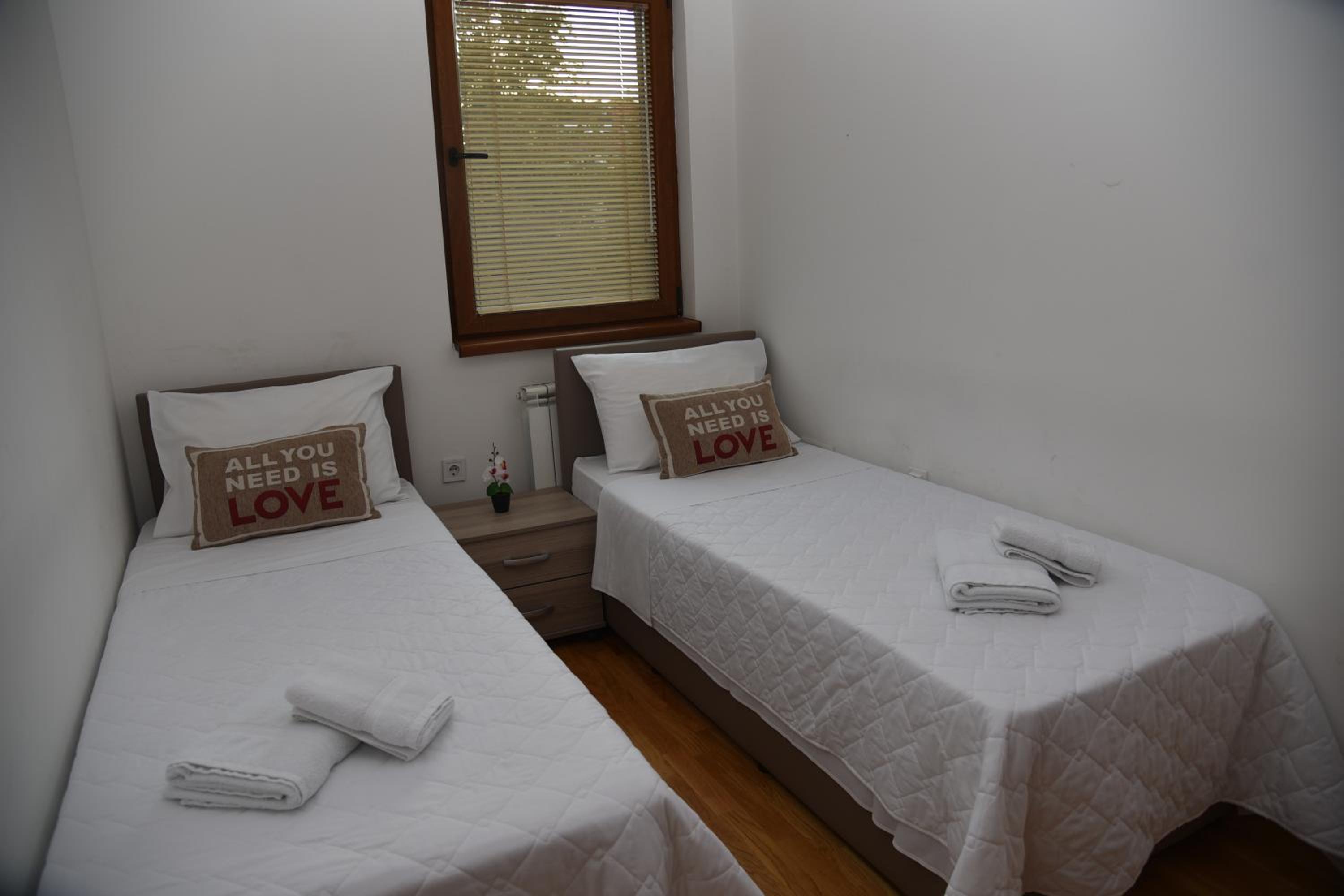 Boda Apartments
