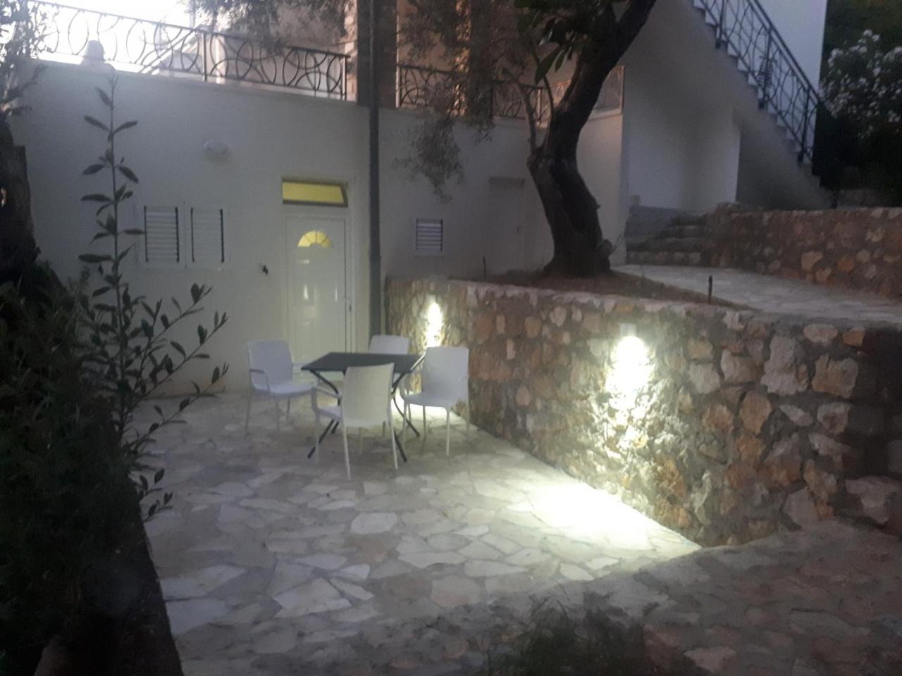Photo 38