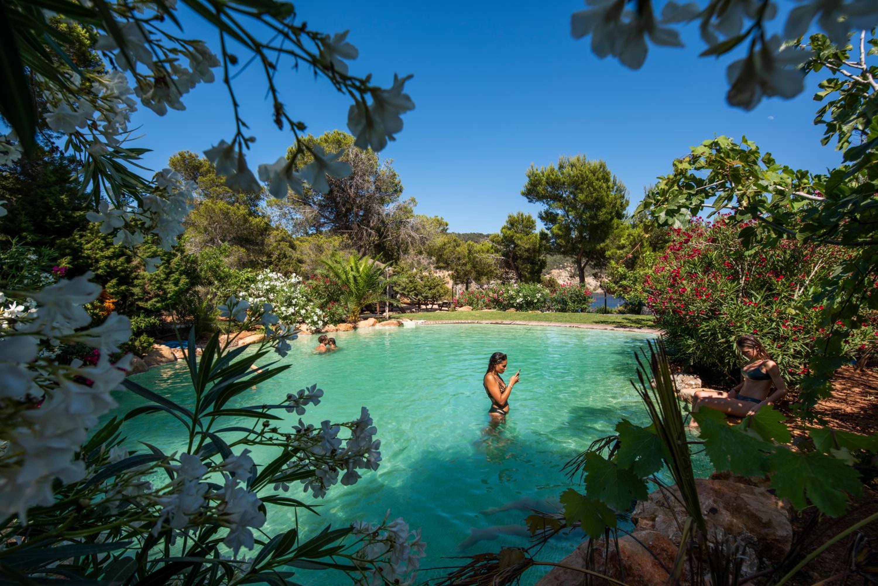 Hotel Hostal Cala Boix - Image 1