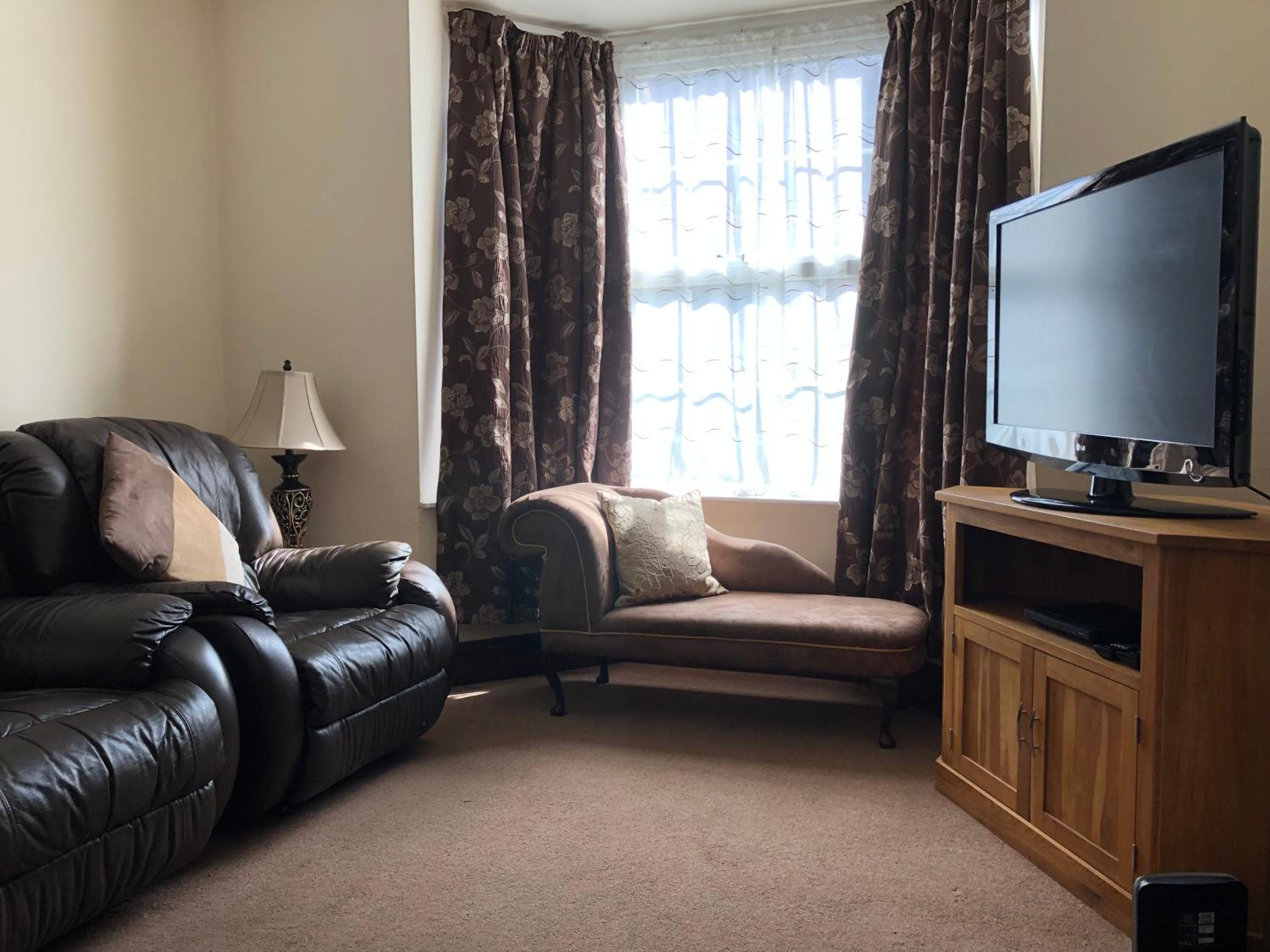 Jo's House view 5
