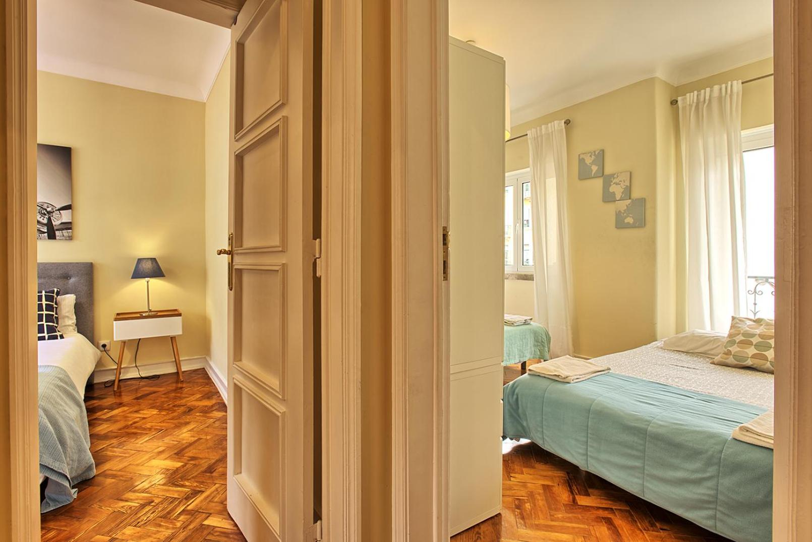 Almirante 3-Four Bedrooms view 5