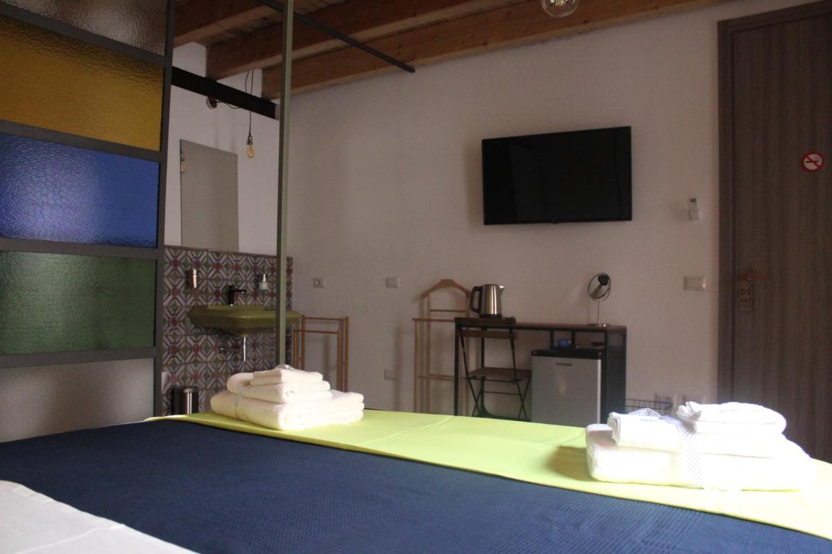 Photo 28