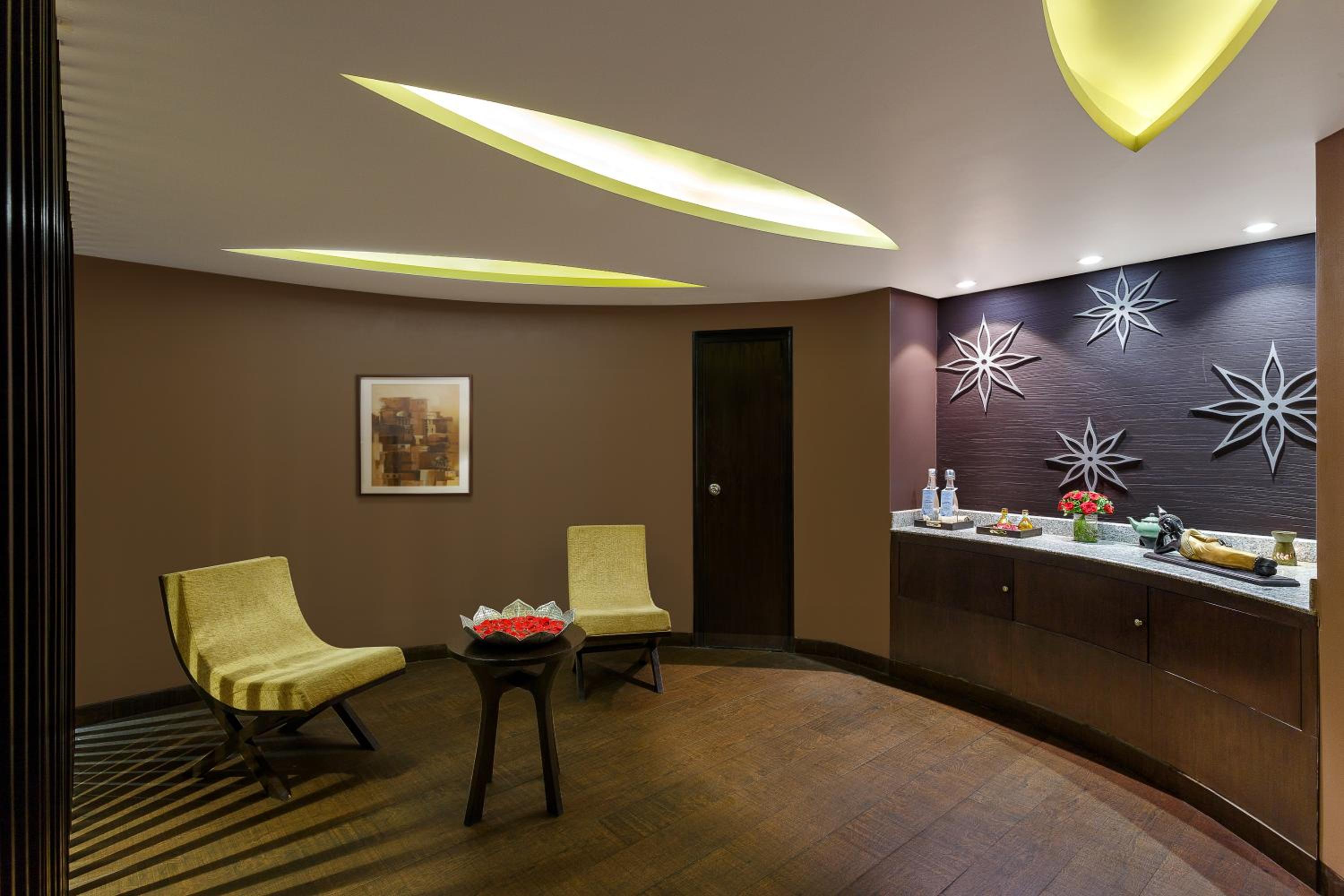 Aloha On The Ganges by Leisure Hotels - Image 3