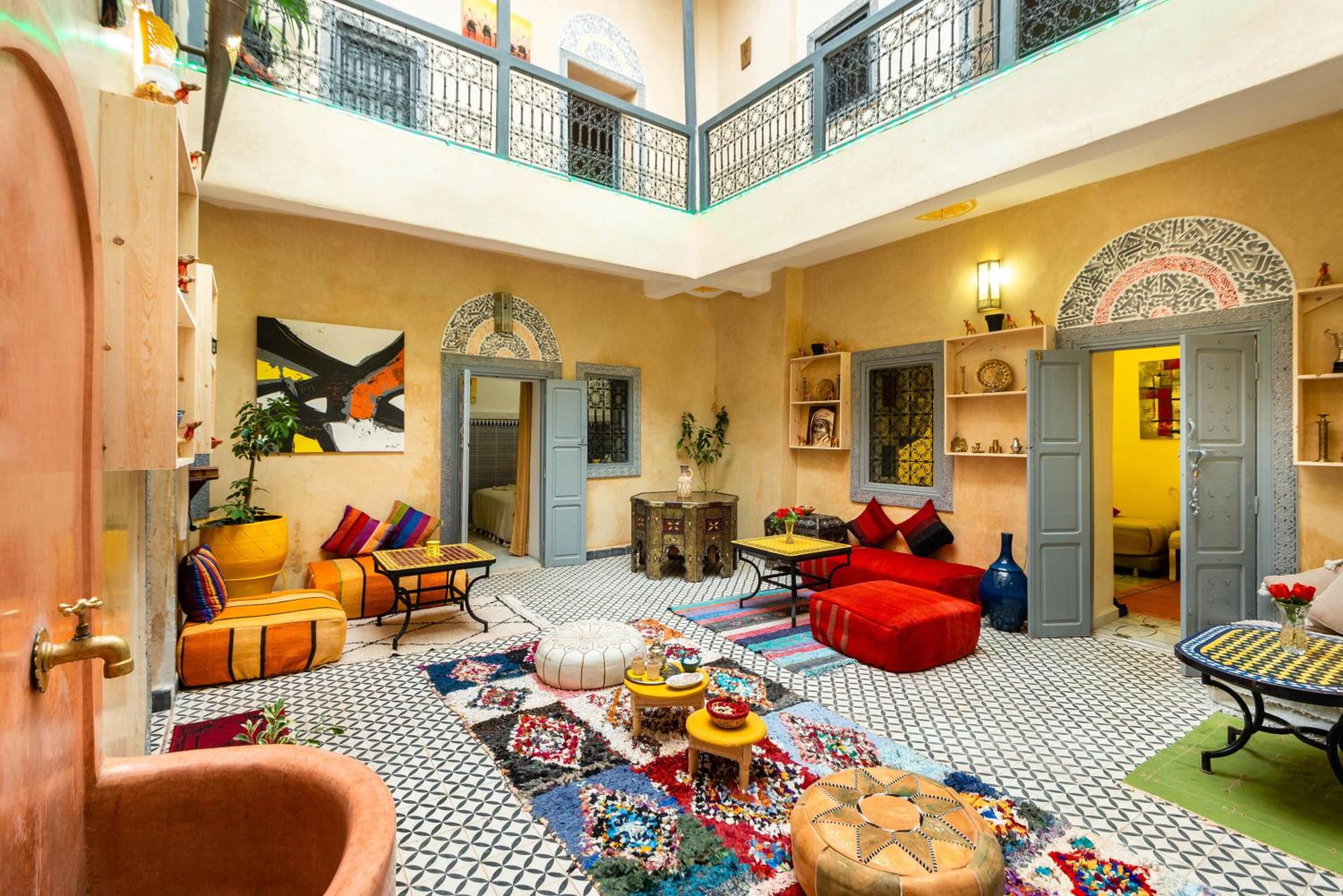 lounge
