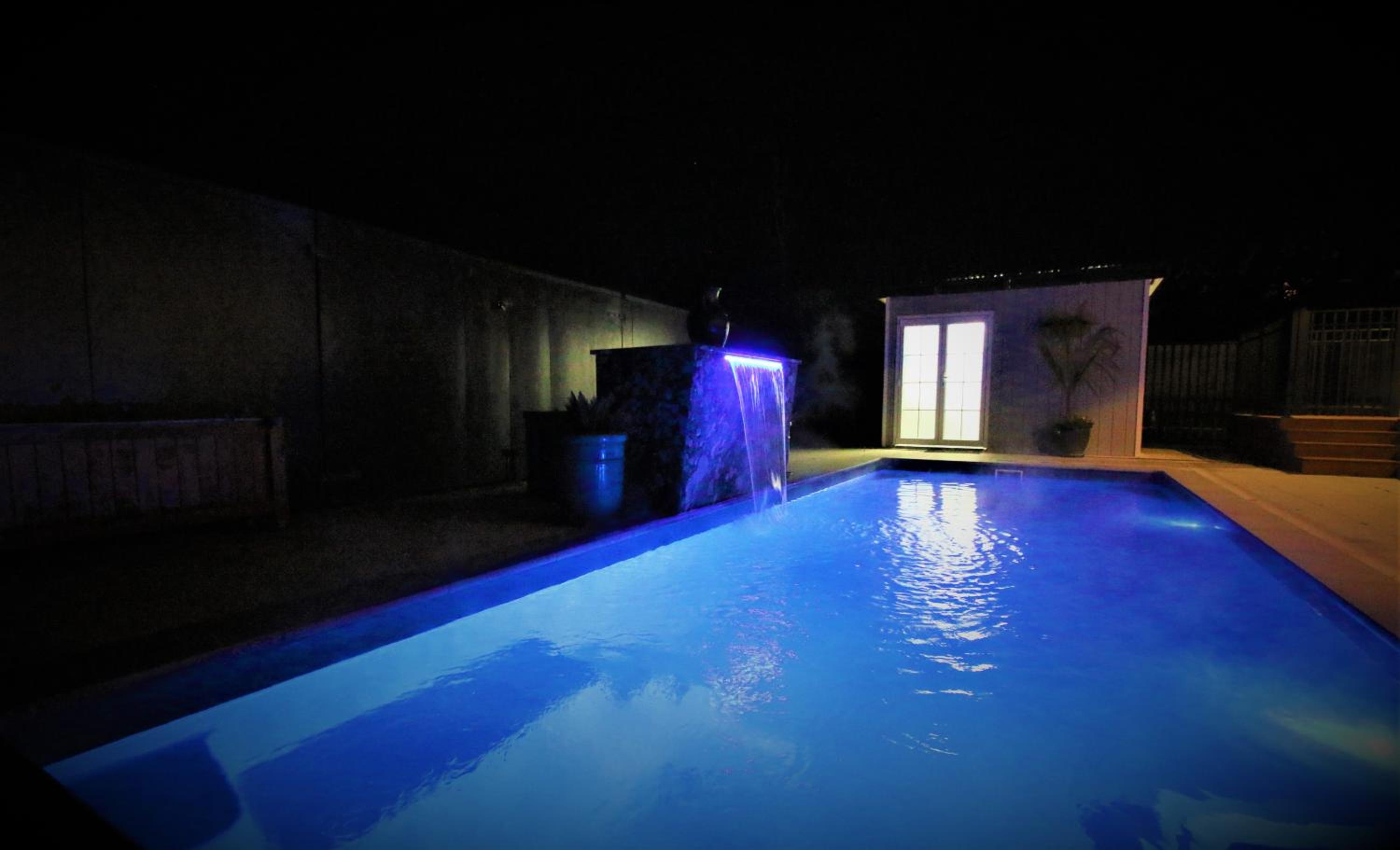 AristaAir- Poppies Luxury Villa