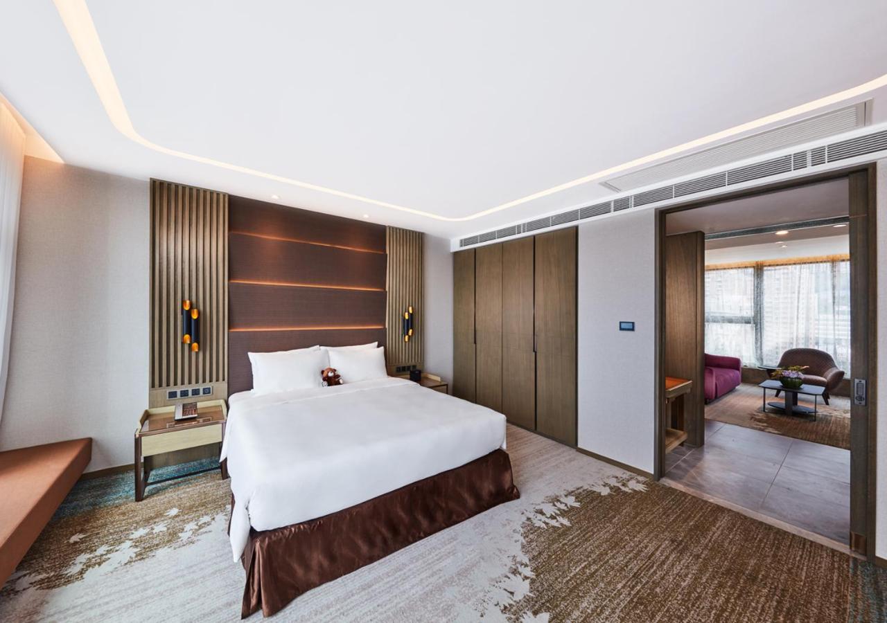 Oasis Aurum 181 Hotel