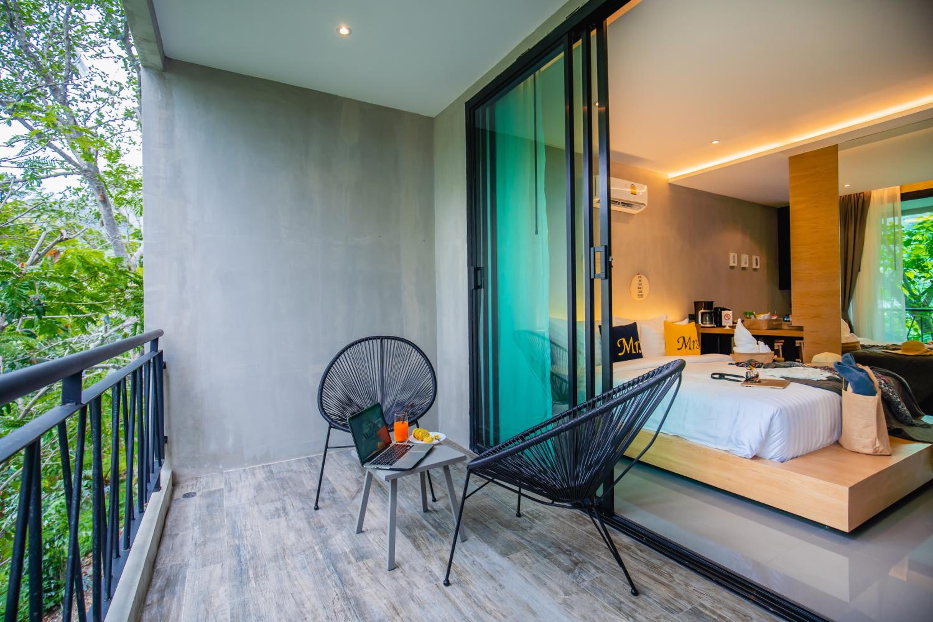 balance & terrace