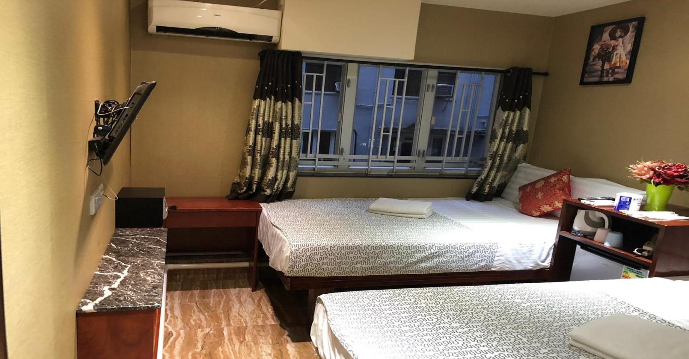 Rich Hostel