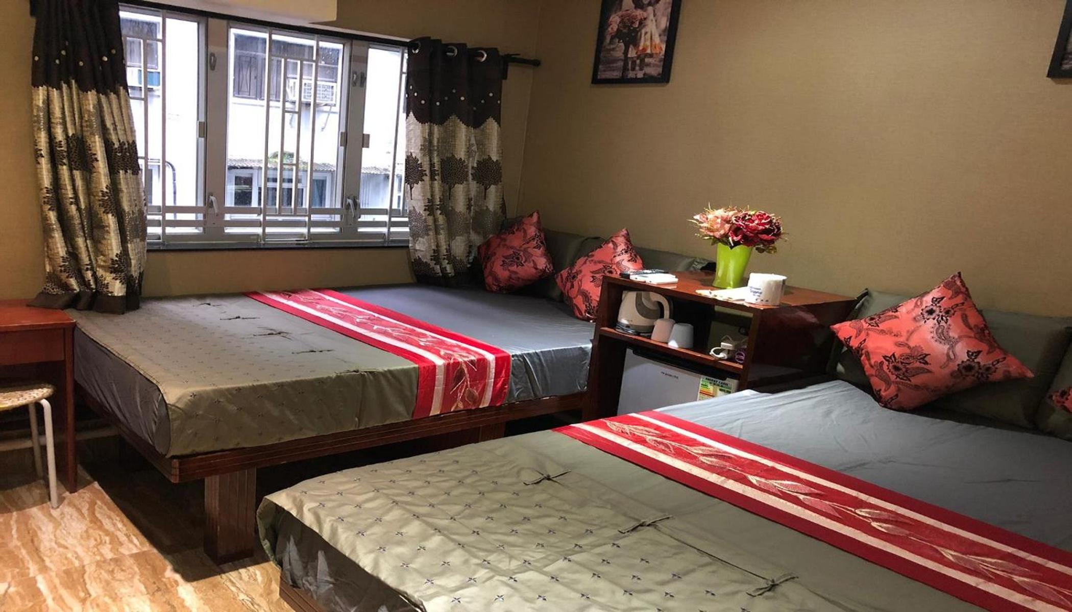 Rich Hostel
