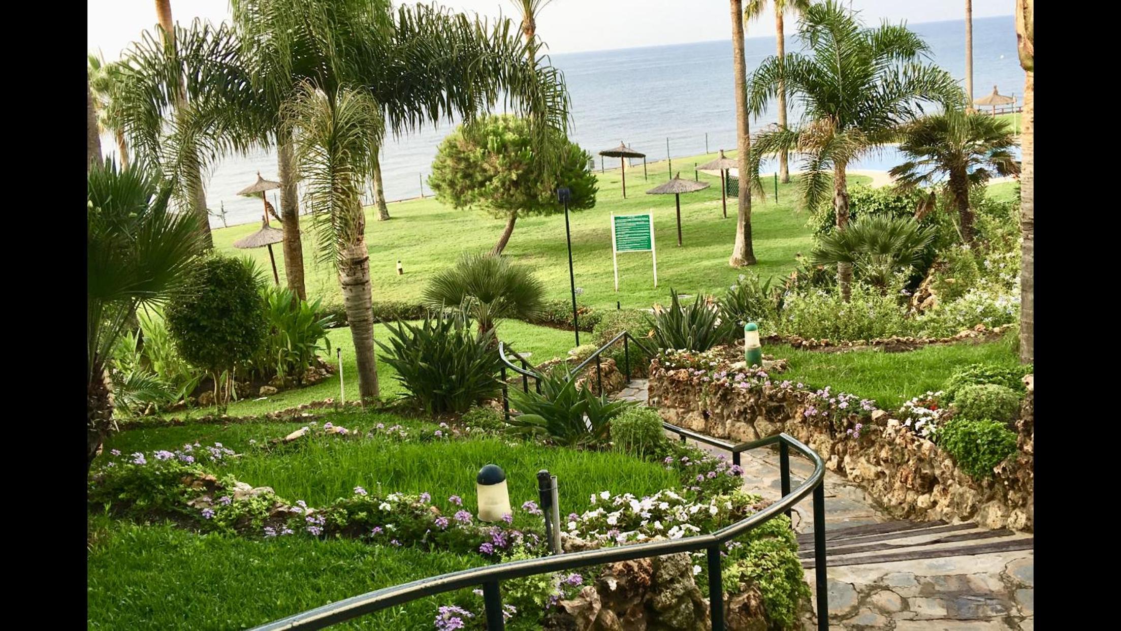 MI CAPRICHO B16 Beachfront Apartment