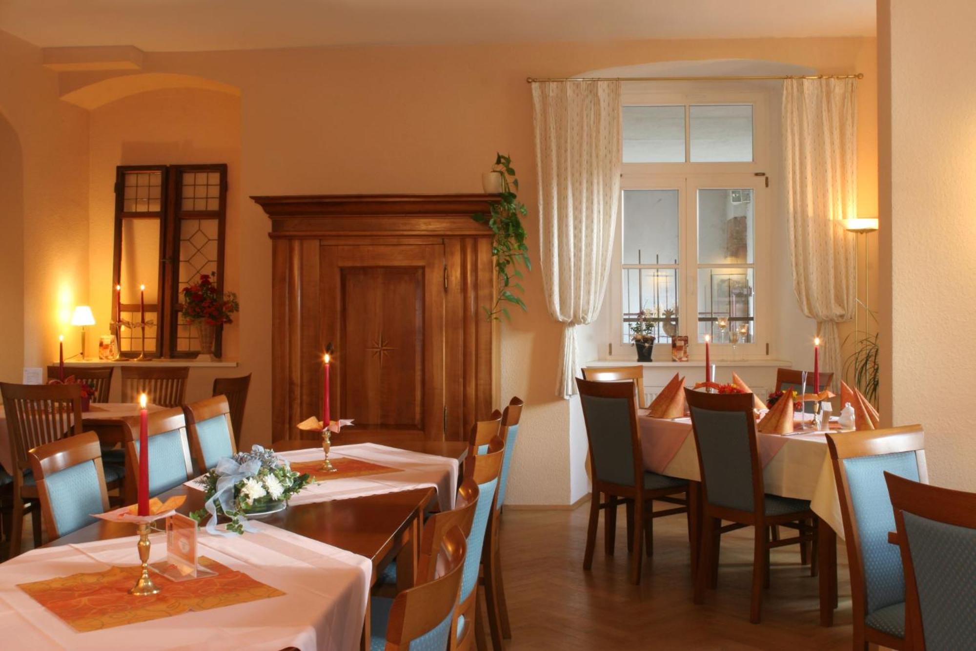 Gutshaus von Bismarck view 4