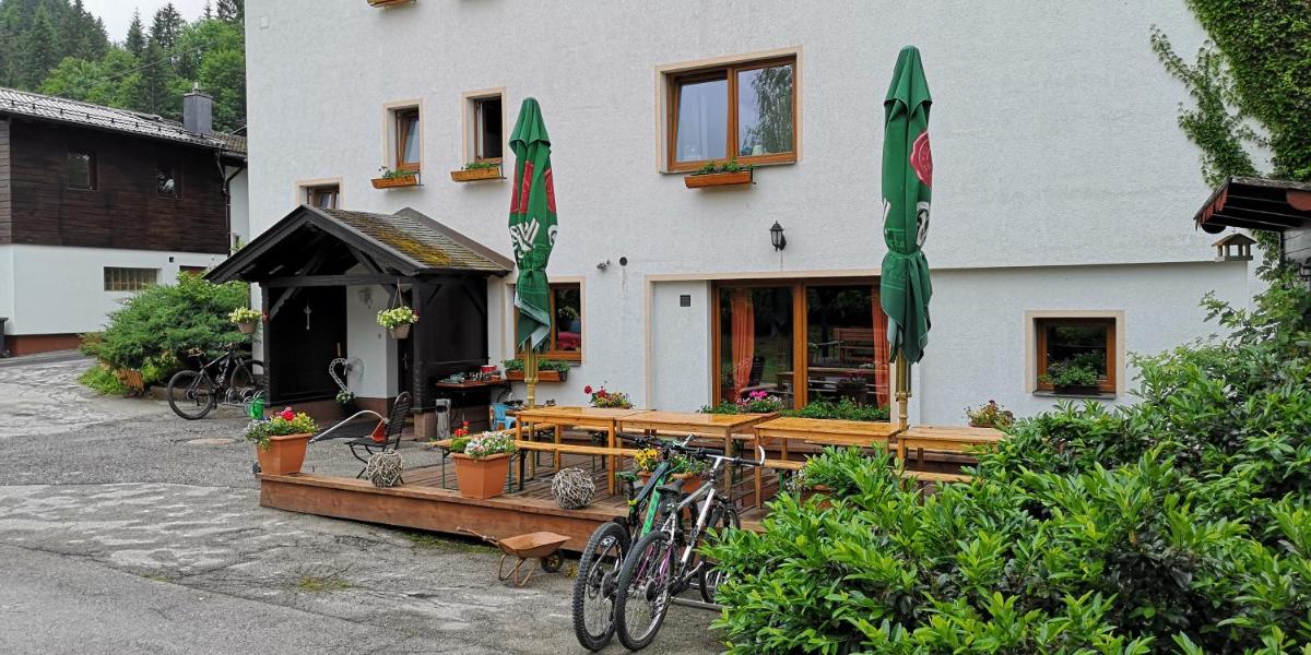 Pension Tyrol
