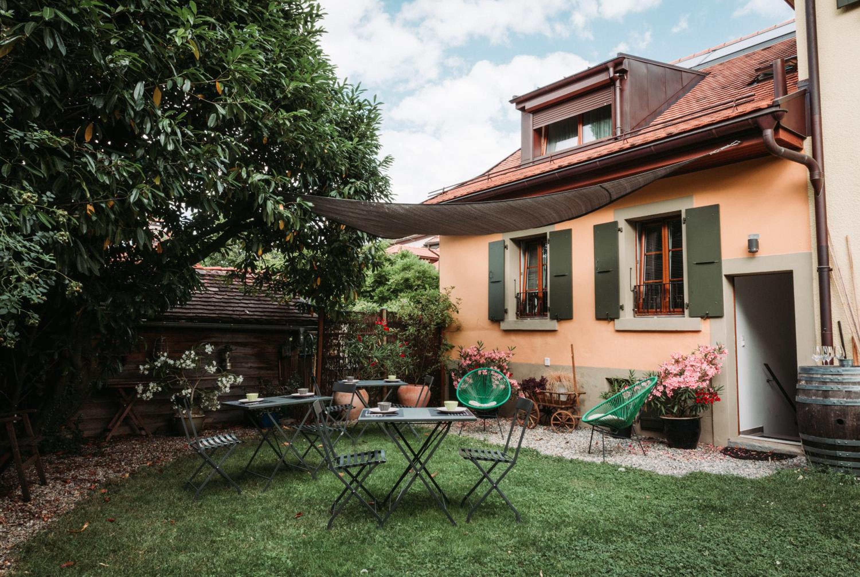 Hotel B&B 7e Art - Image 1