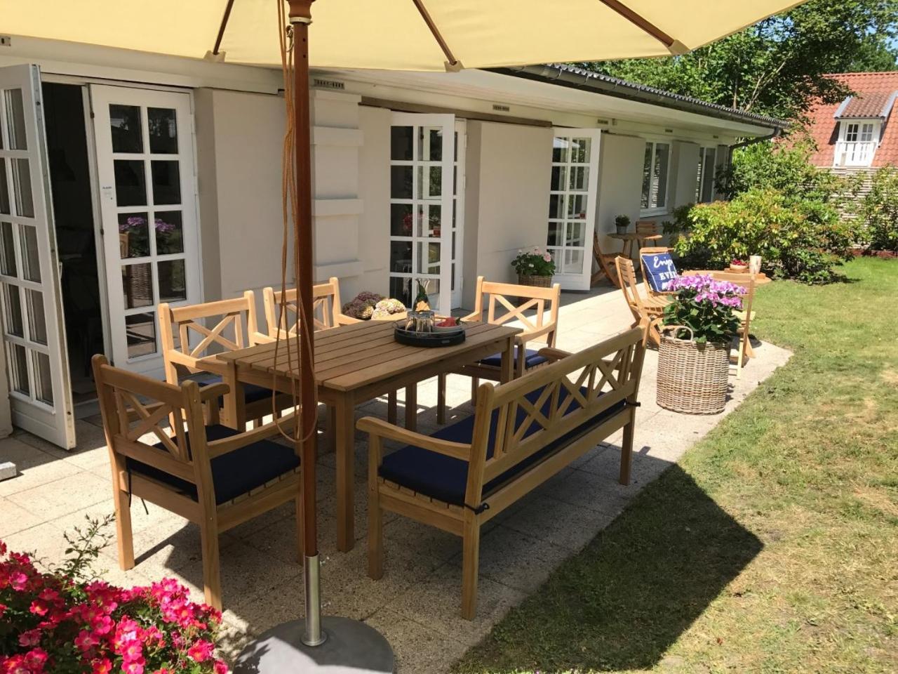 Trouville Bed & Breakfast view 3