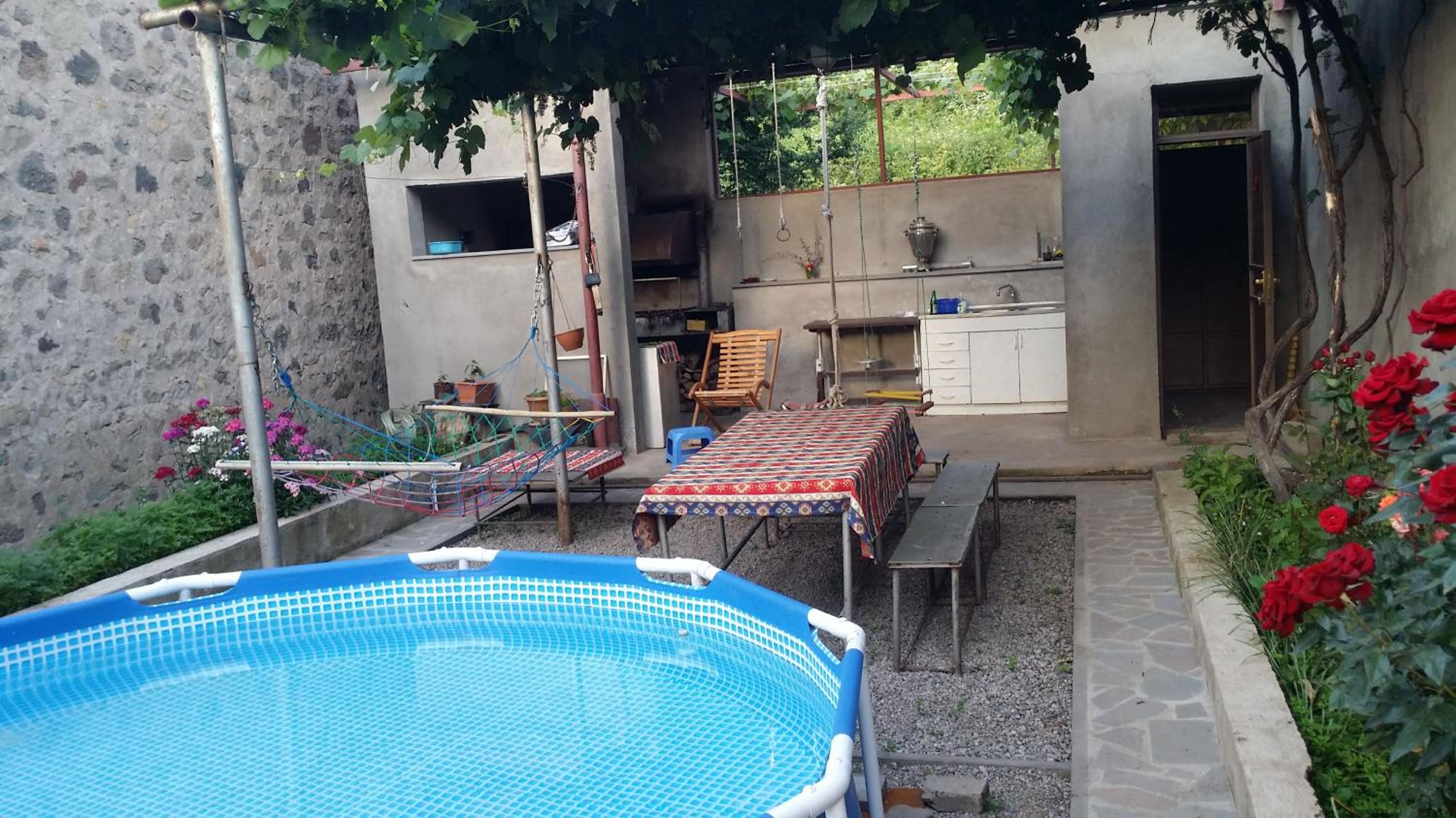 Verishen Guest House B&B