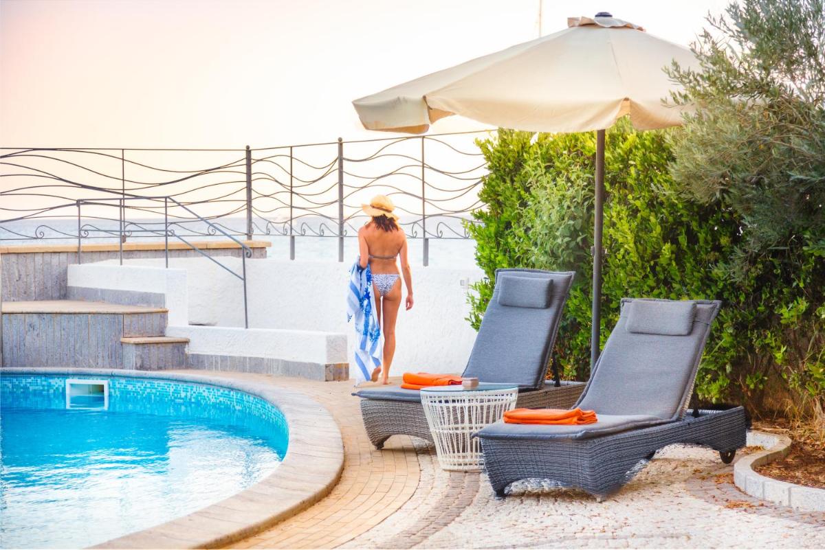 La Porta sul Mare di Capitana, accesso diretto al mare, piscina privata view 4