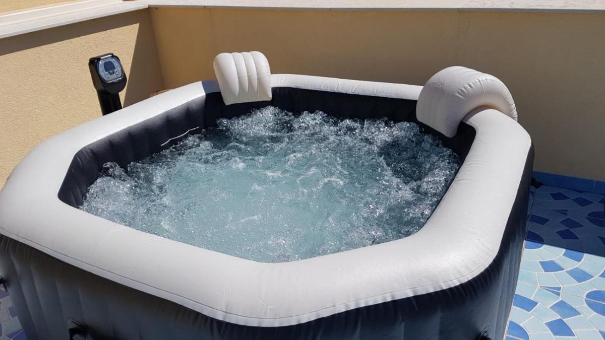 Hotel Aurora Apartments