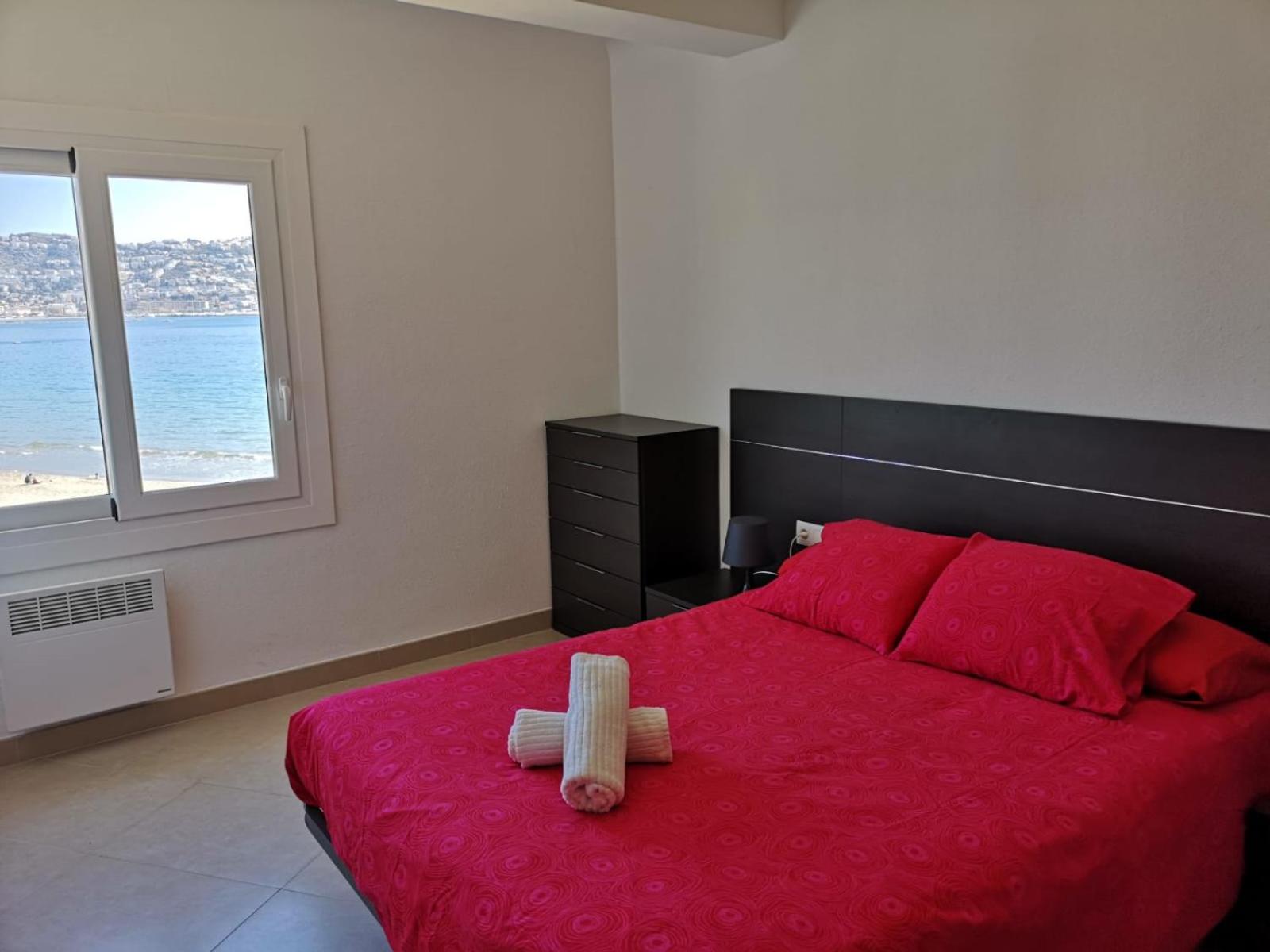 Fantástico apartamento en primera línea de mar view 5
