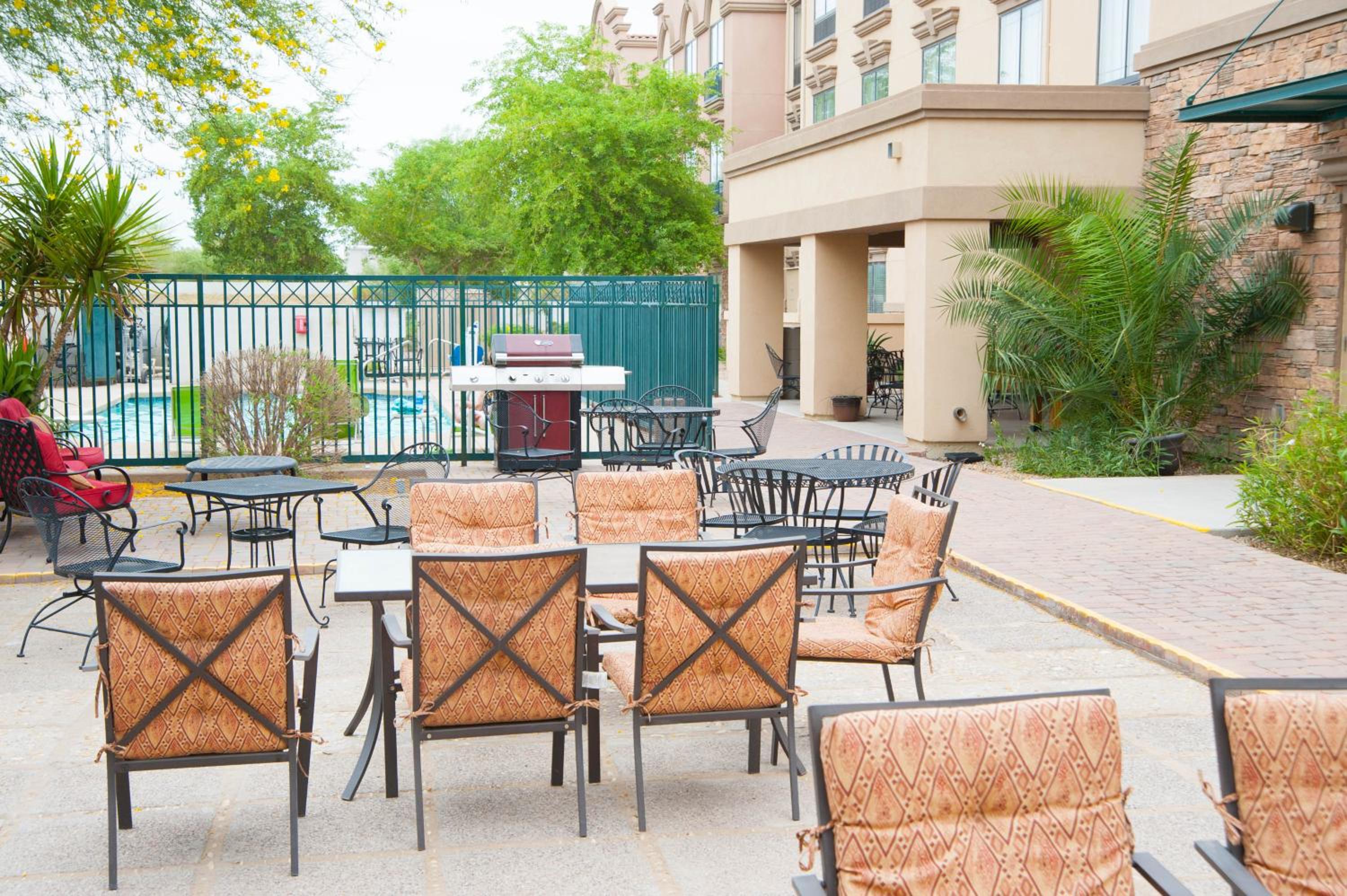 Casa Grande Vacations - GreenTree Inn and Suites Florence, AZ - Property Image 2