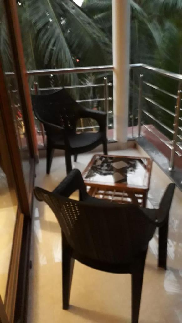 C Pearl view 3