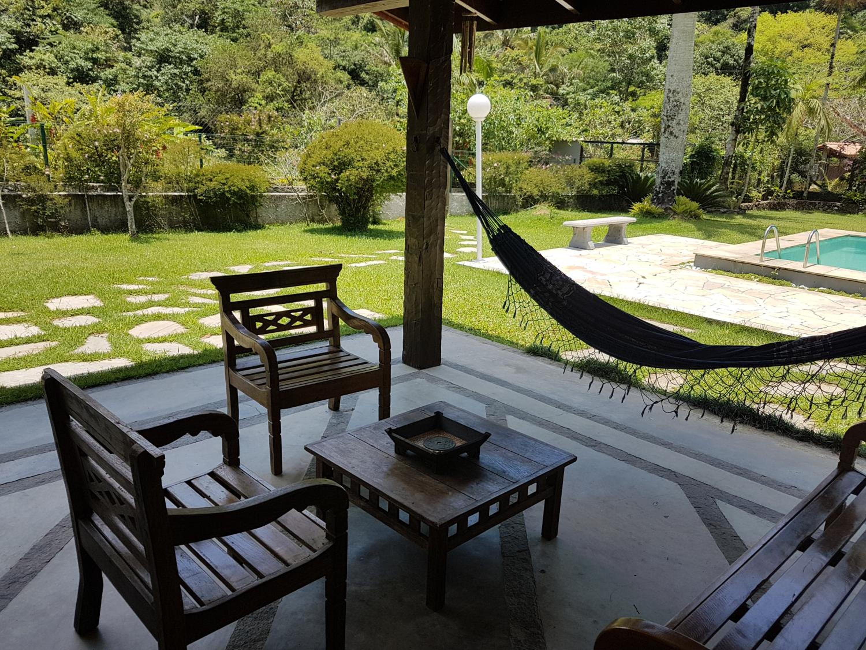 Casa da Josie em Maresias com piscina no pé da Mata Atlântica - 4 quartos