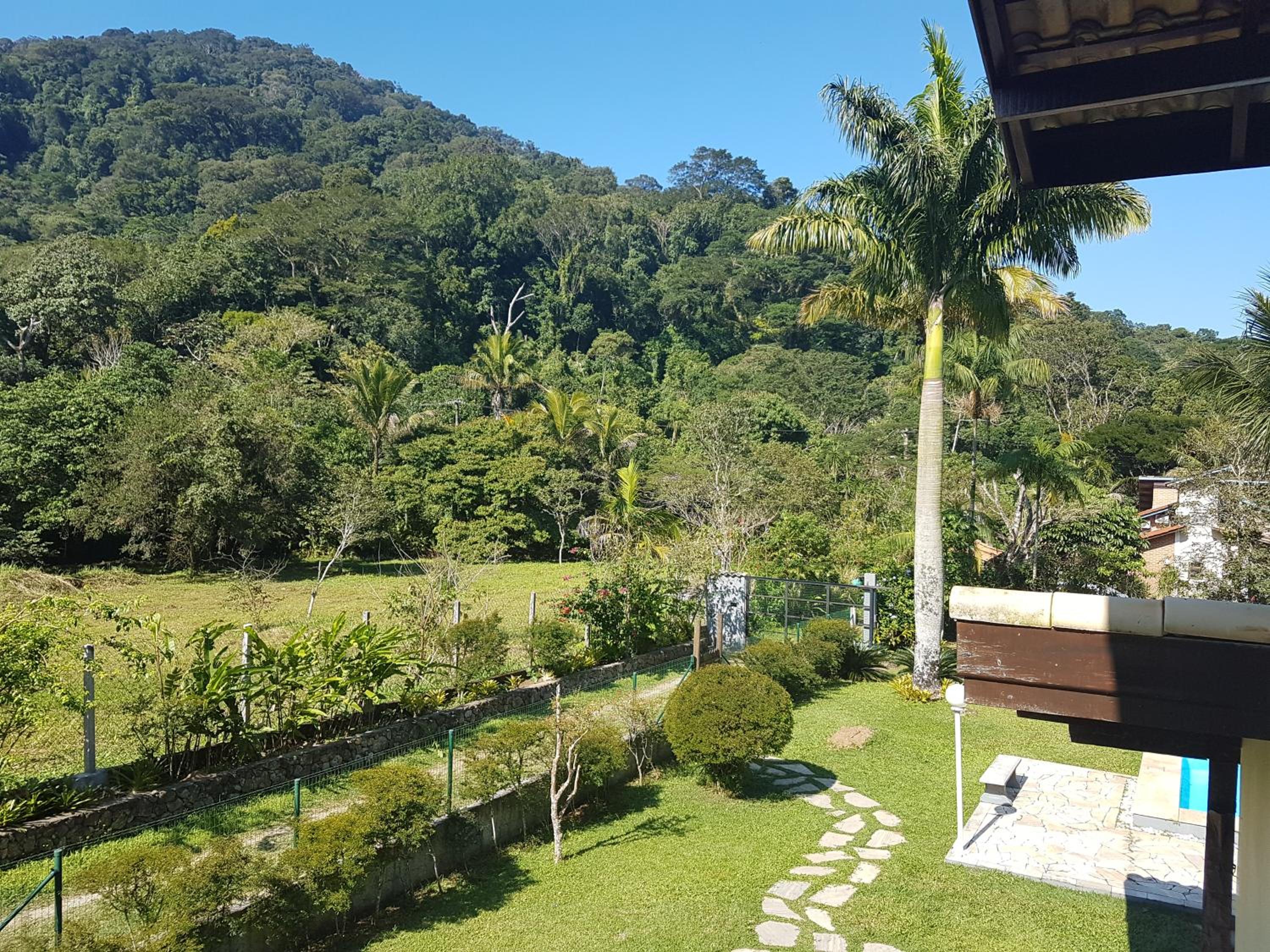 Casa da Josie em Maresias com piscina no pé da Mata Atlântica - 4 quartos
