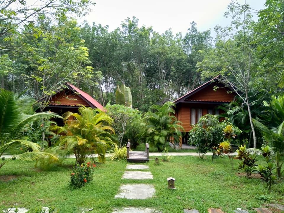 Najjamee Bungalows