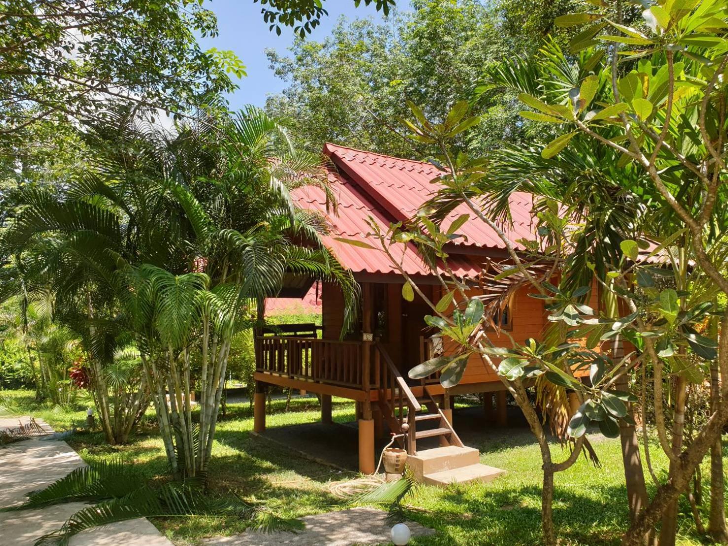 Najjamee Bungalows