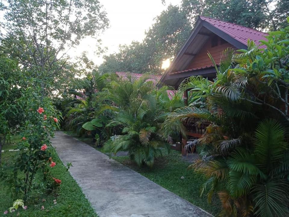 Najjamee Bungalows