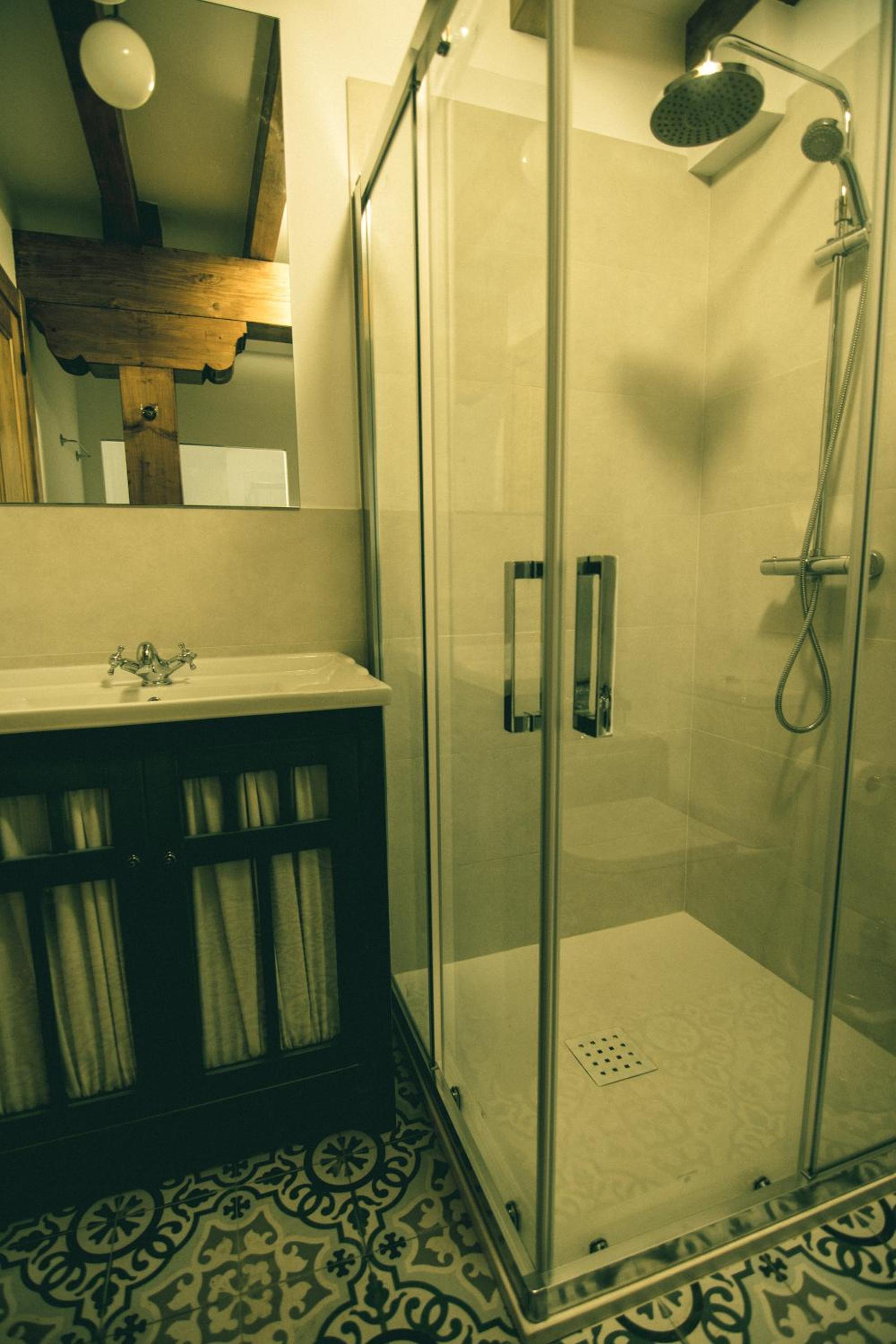 Photo 46