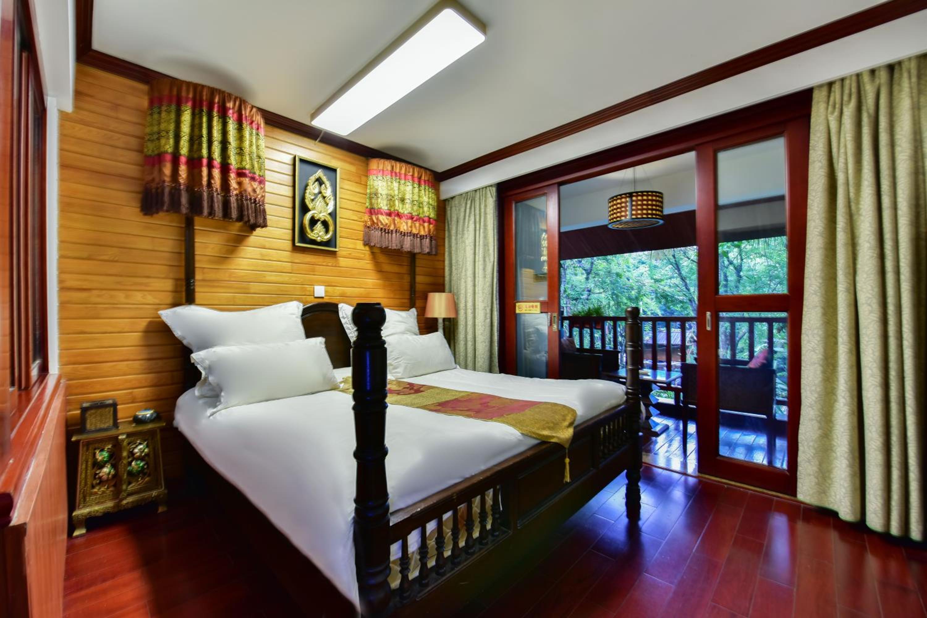Xishuangbanna Elephant Home Guesthouse