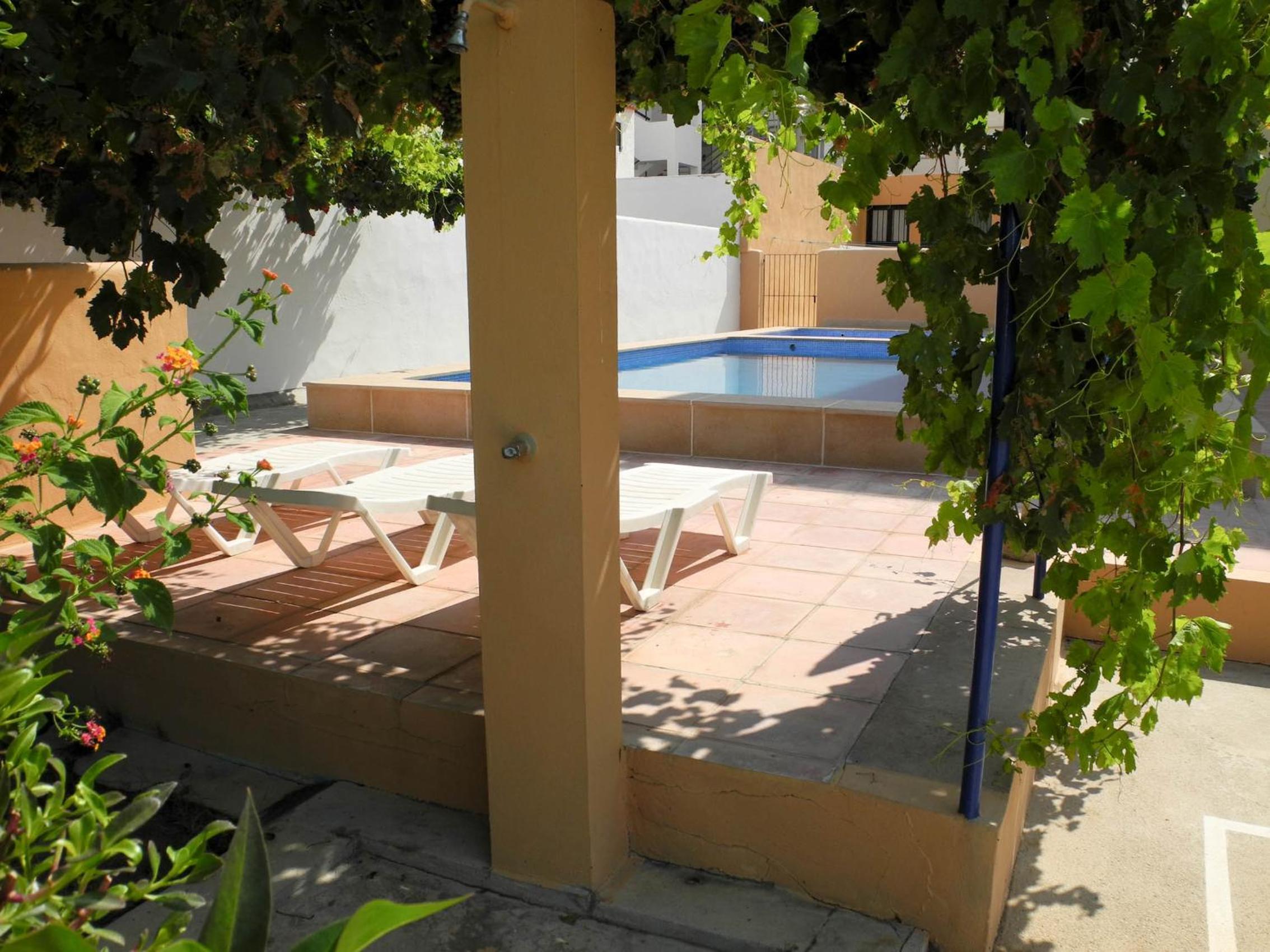 Apartamentos Timon - Emar Hotels