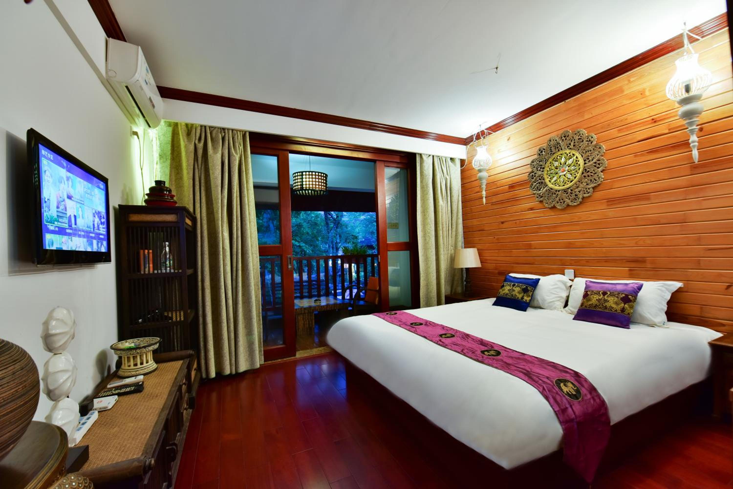 Xishuangbanna Elephant Home Guesthouse