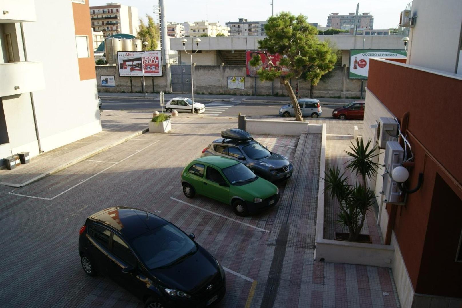 Photo 28