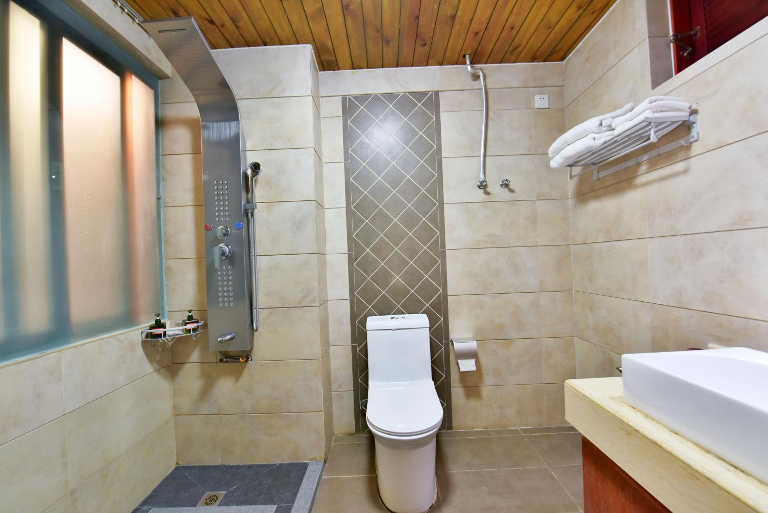 Xishuangbanna Elephant Home Guesthouse