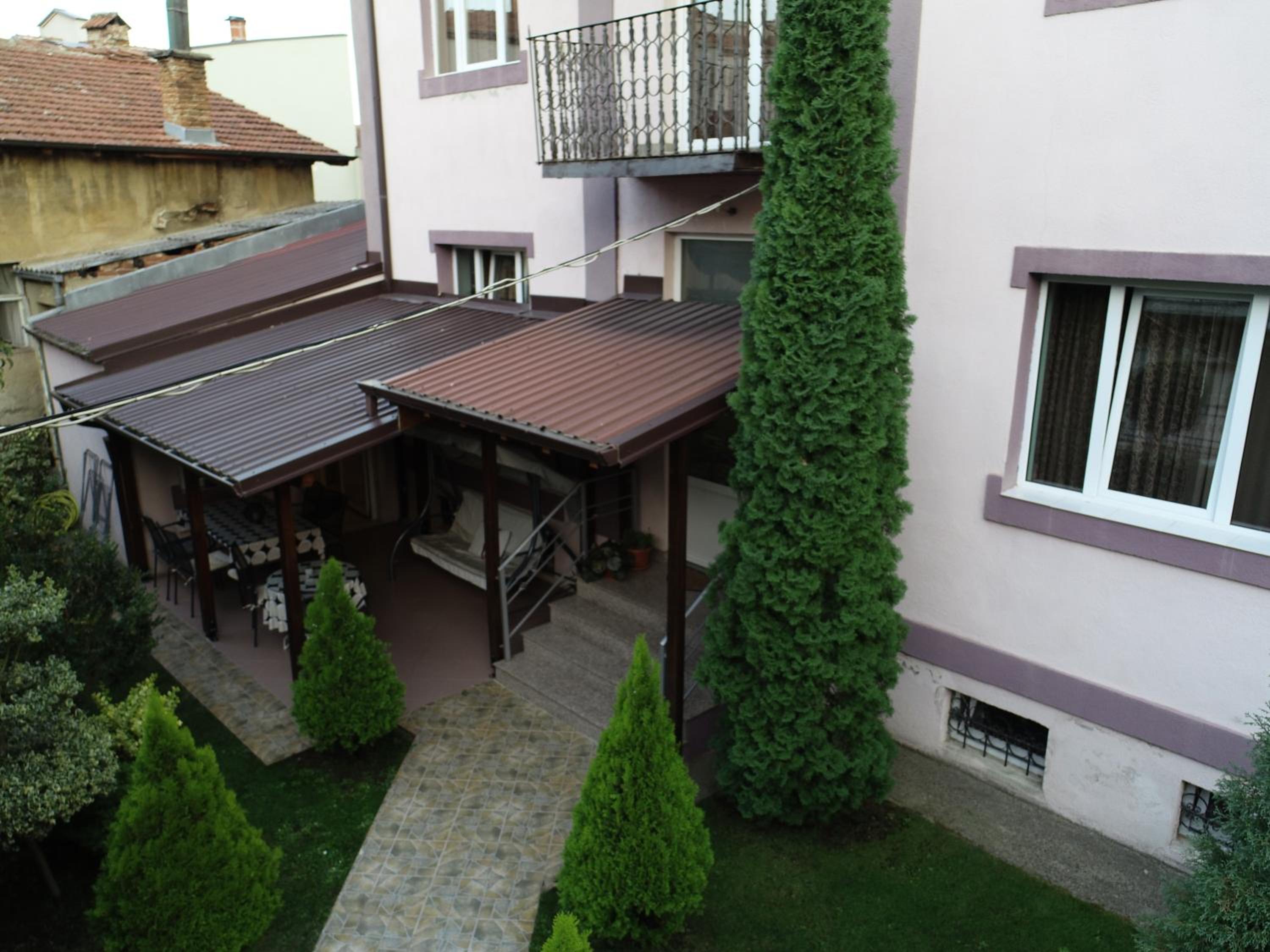 Photo 7