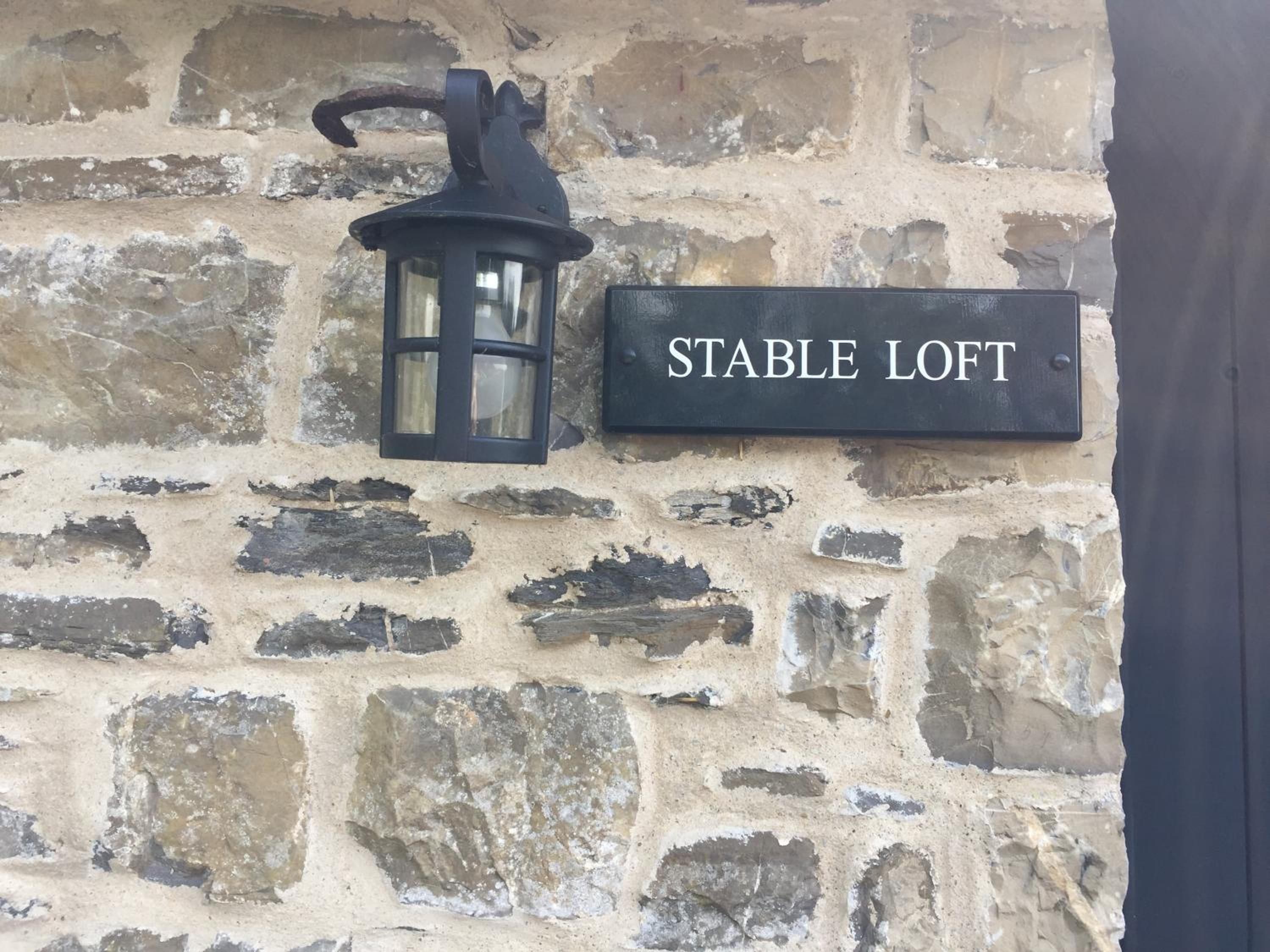 The Stable Loft, Llwynhelig Manor