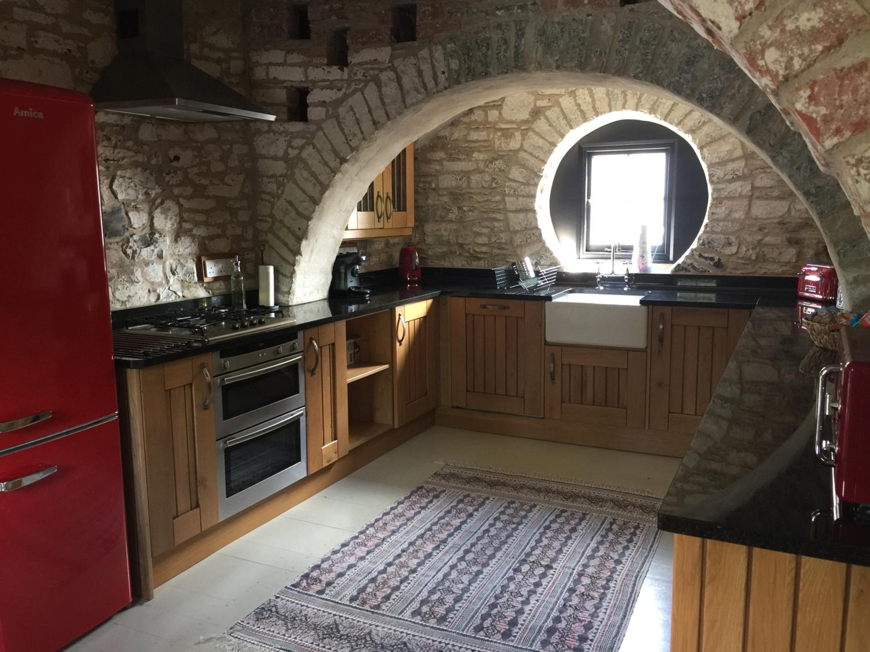 The Stable Loft, Llwynhelig Manor