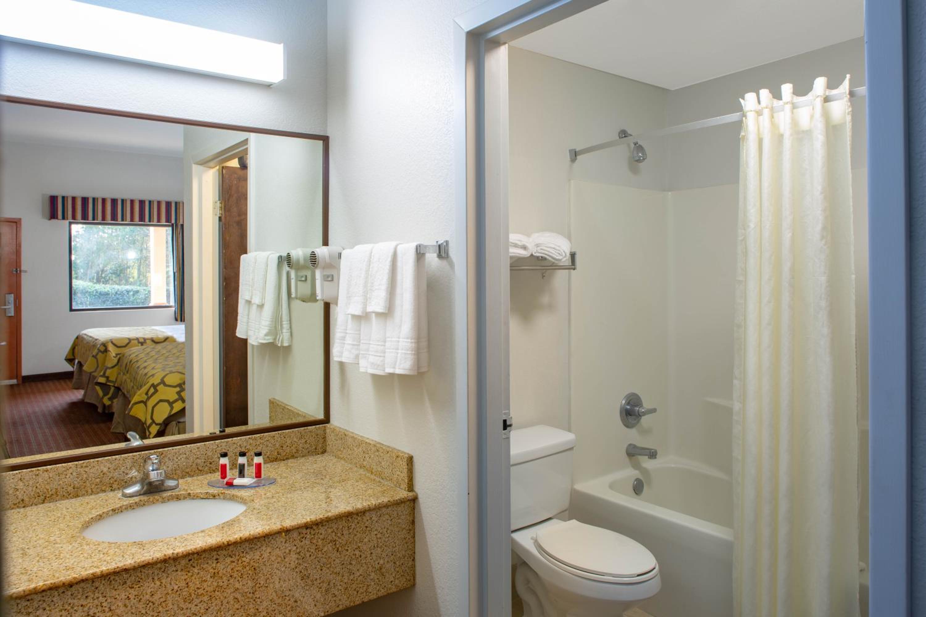 Baymont by Wyndham Midway Tallahassee, Foto 15