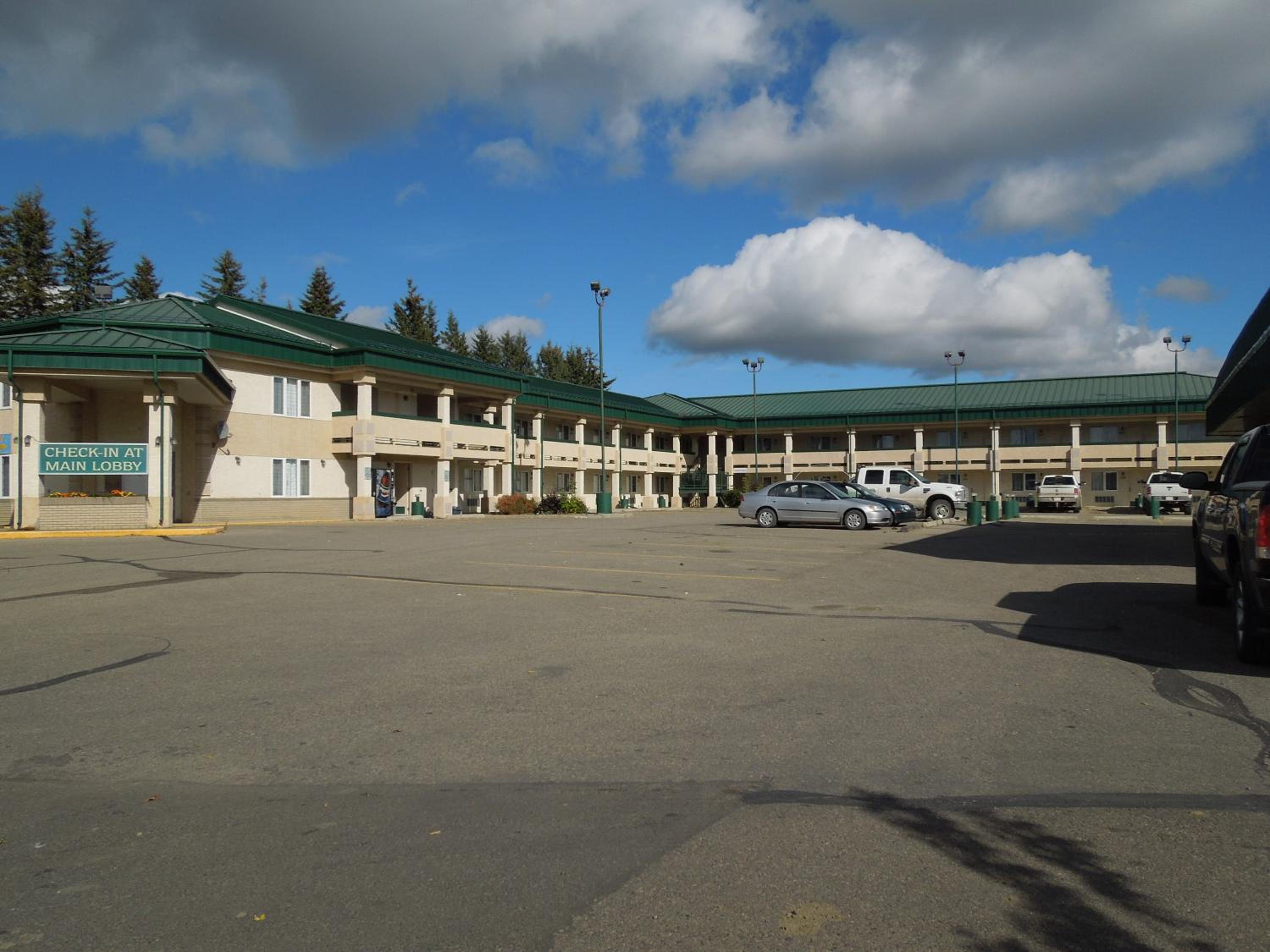Walking Eagle Inn & Lodge