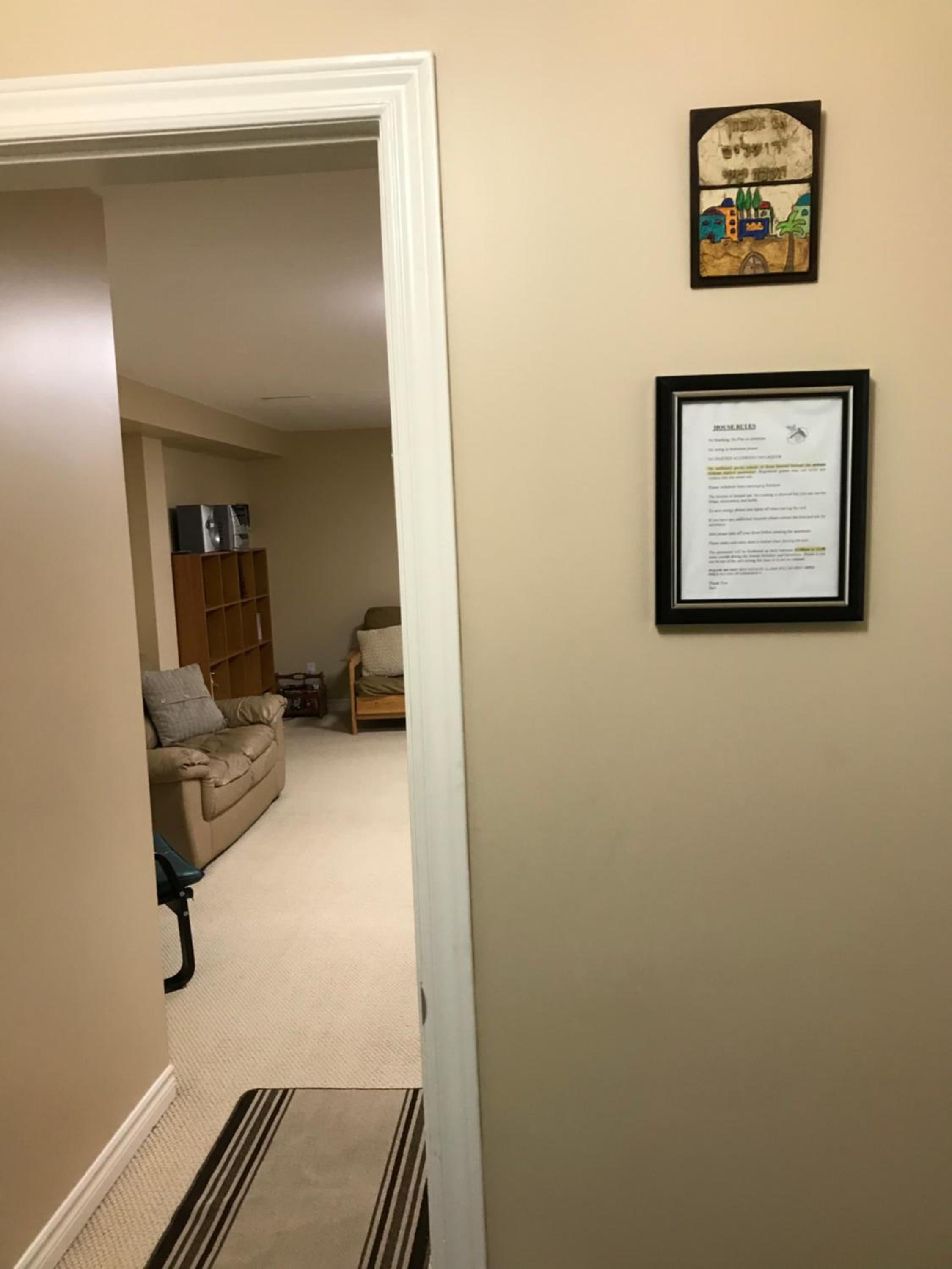 Sara's Place - Strictly Kosher Home