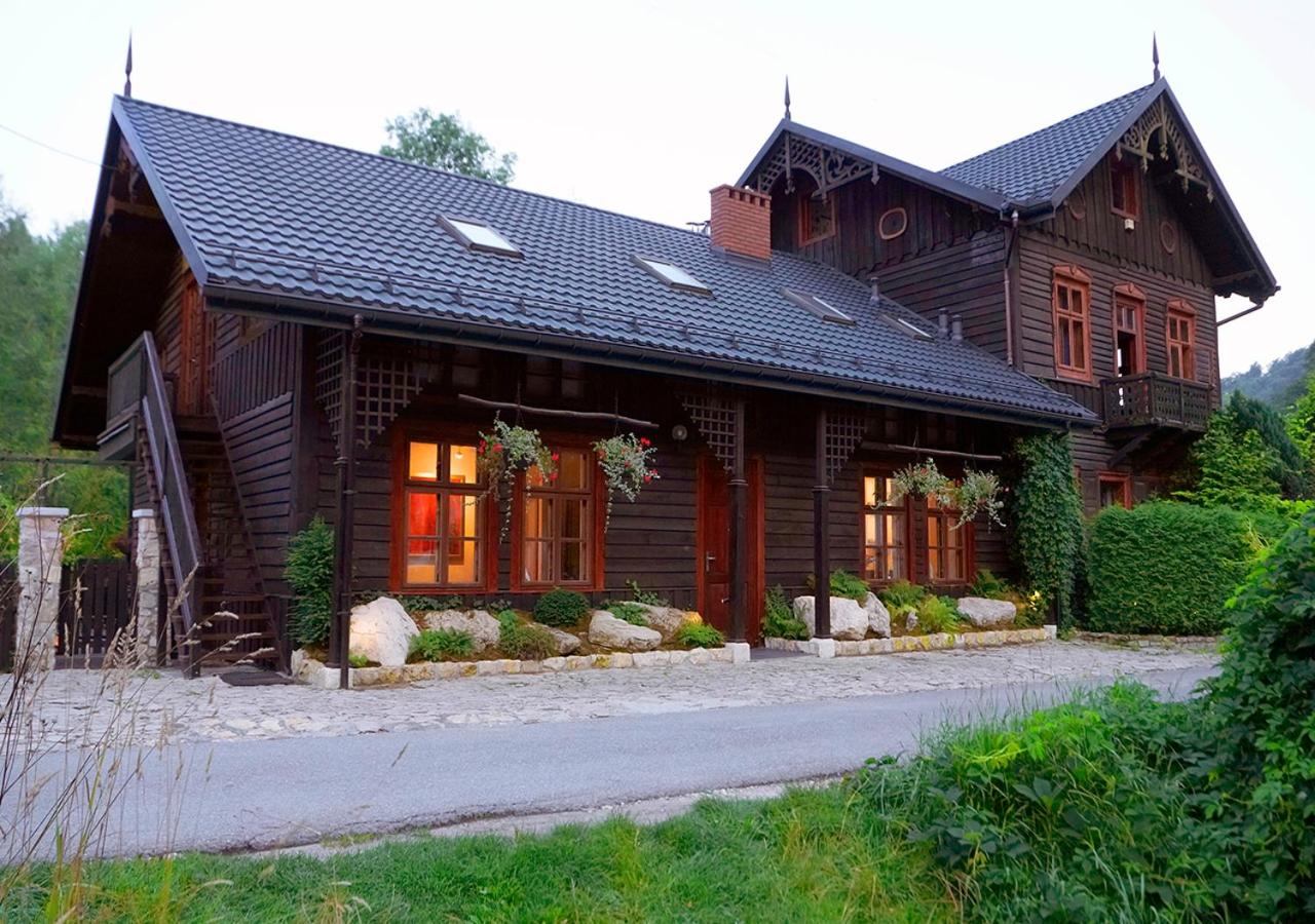 Photo 6