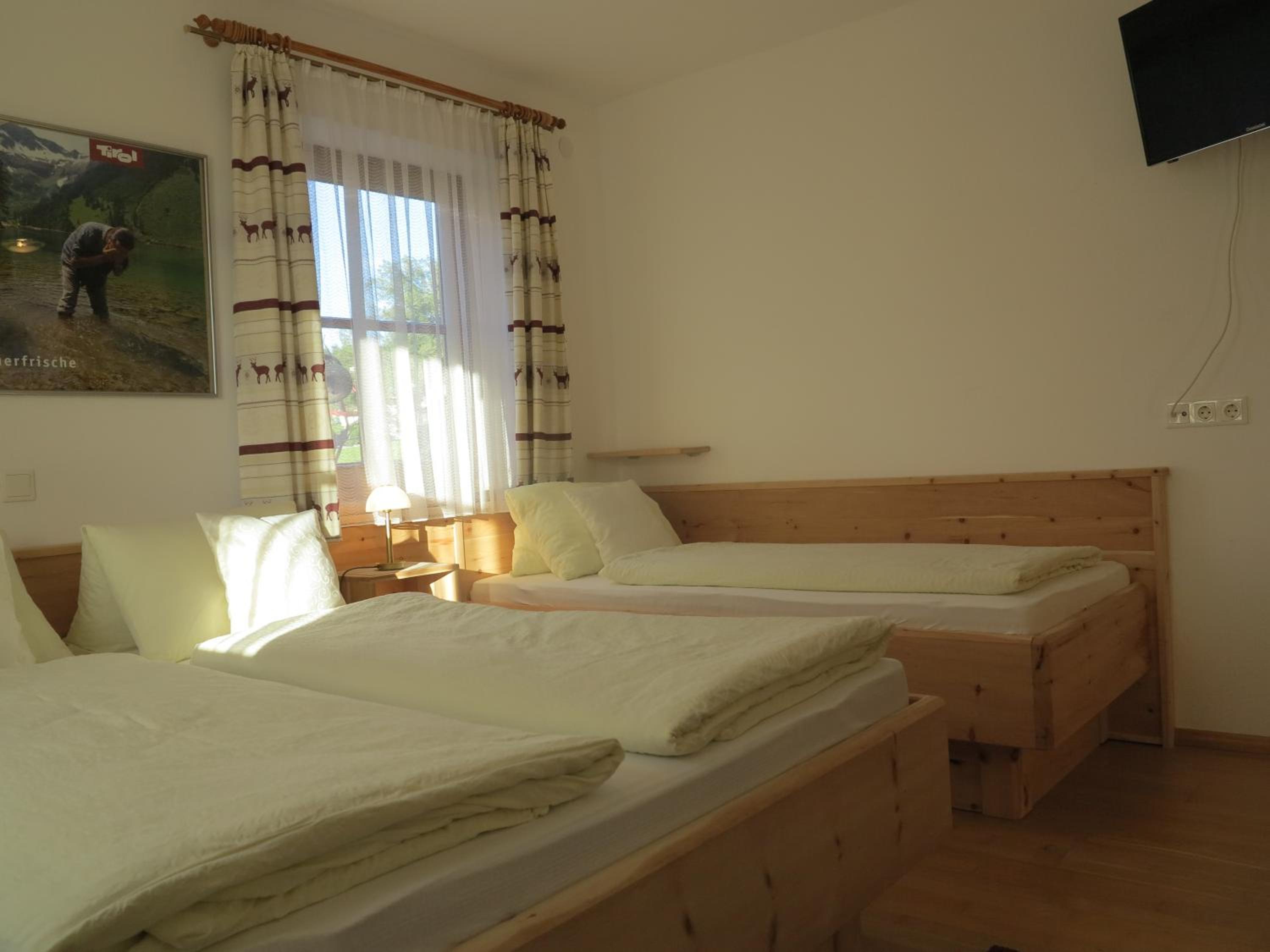 Tuschnhof view 3