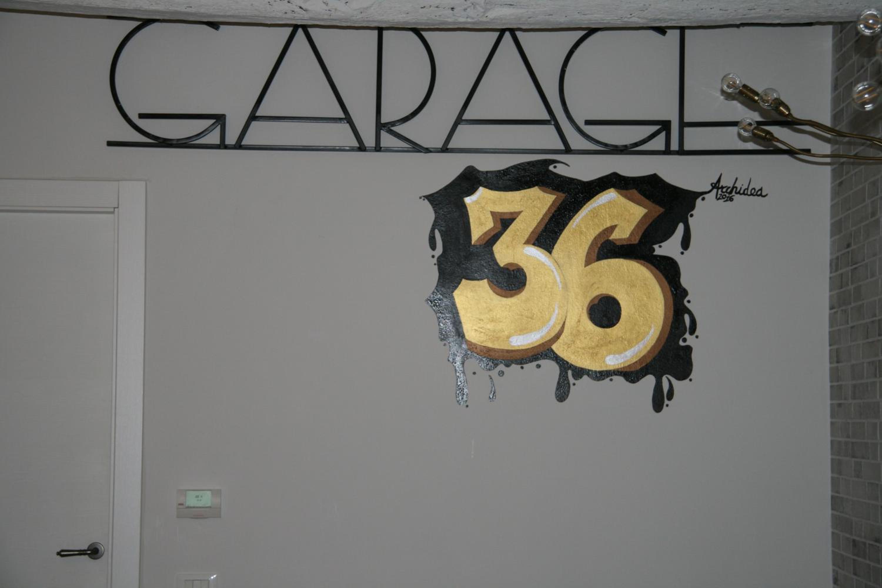 Photo 9